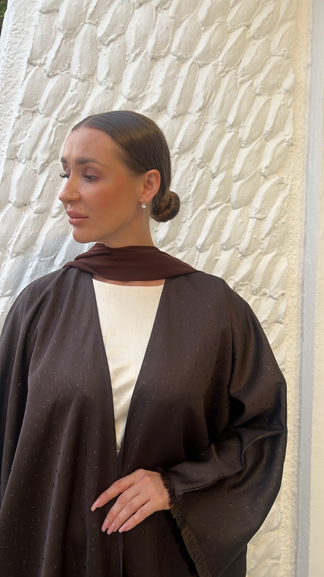 metalic shape dark brown