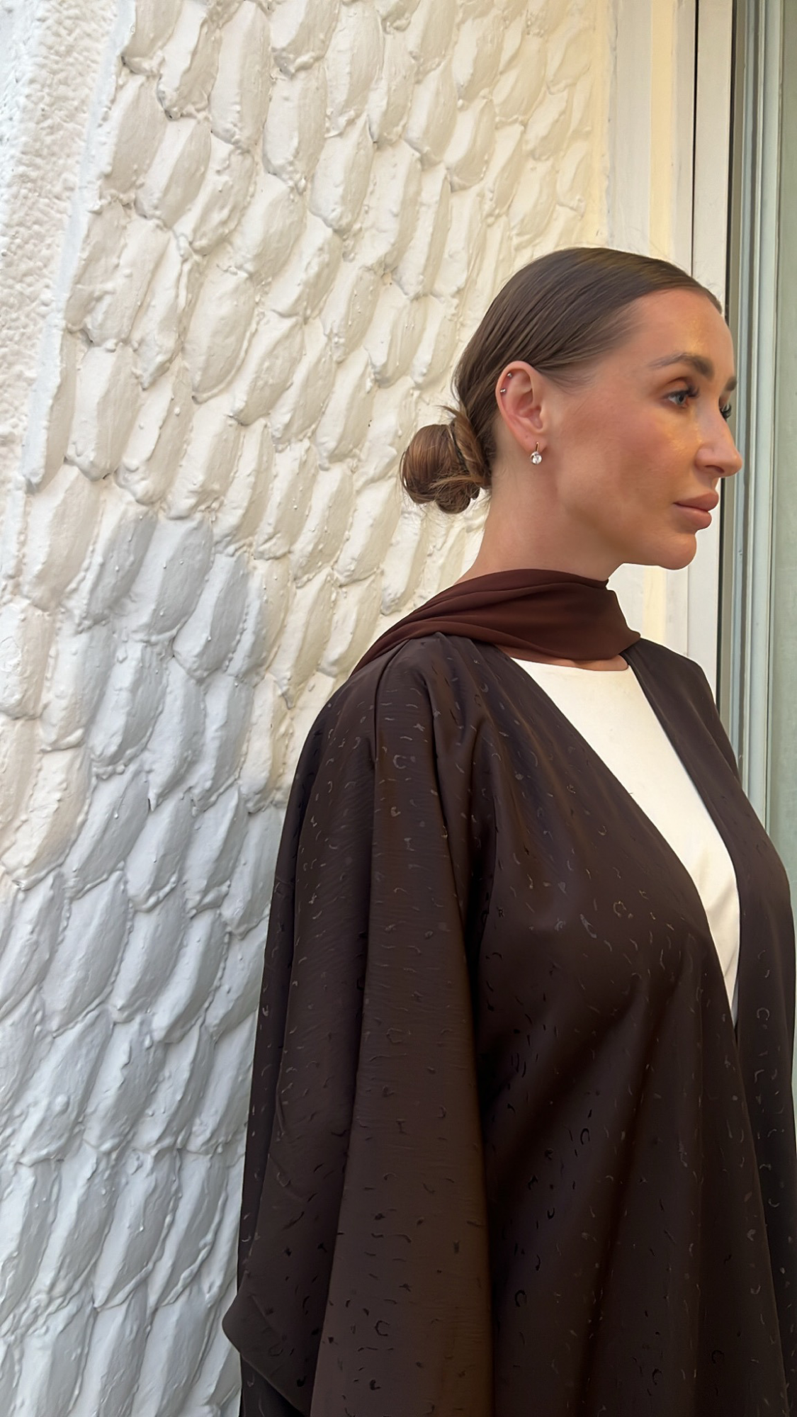 metalic shape dark brown