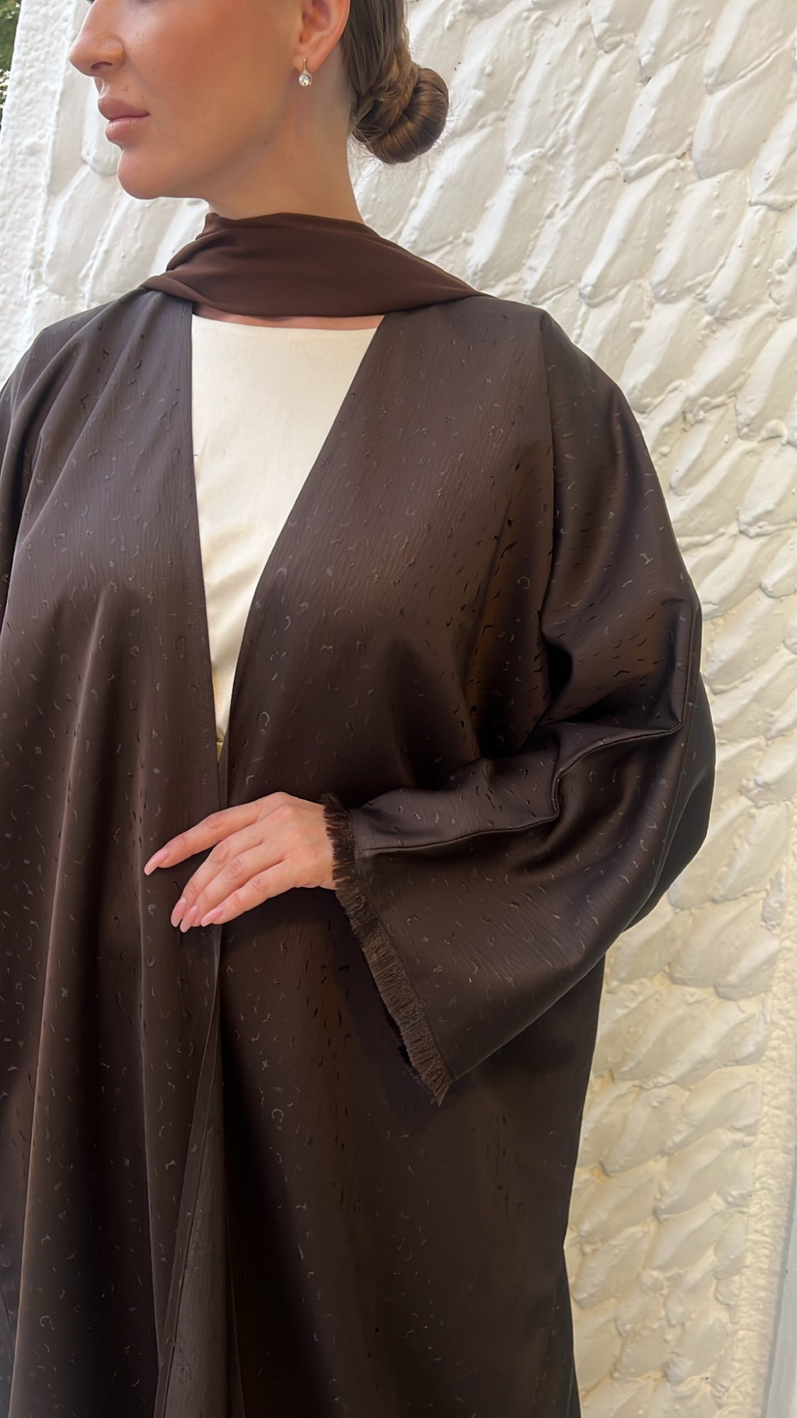 metalic shape dark brown