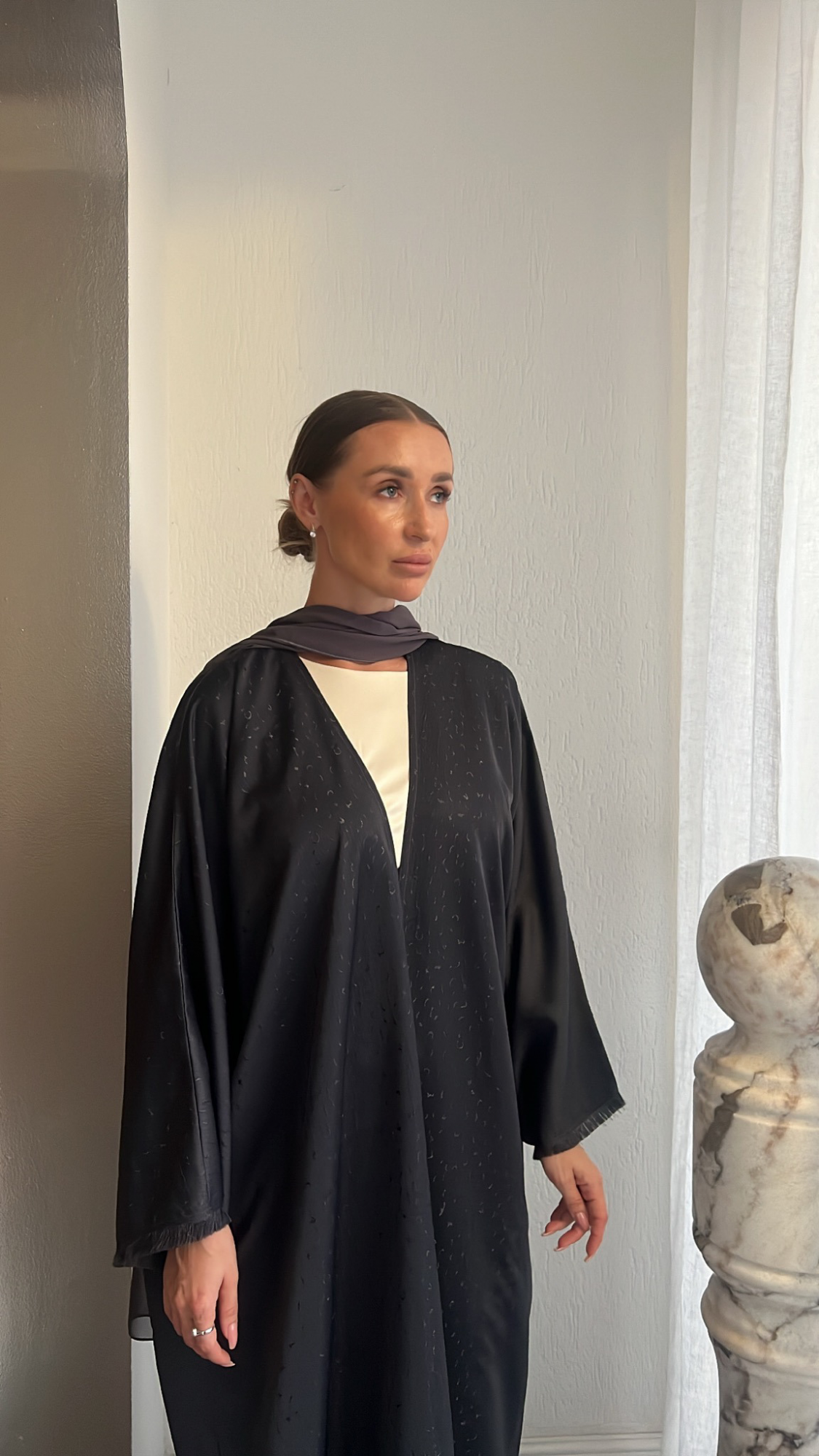 metalic shape dark grey