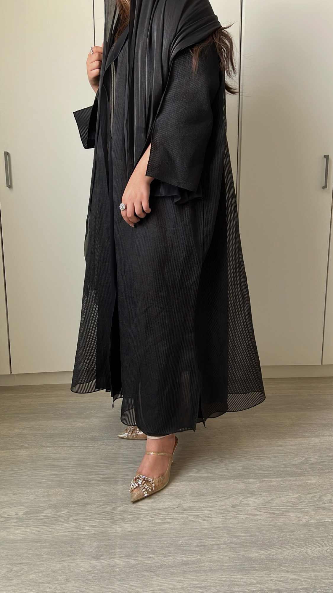 organza line hand cut black