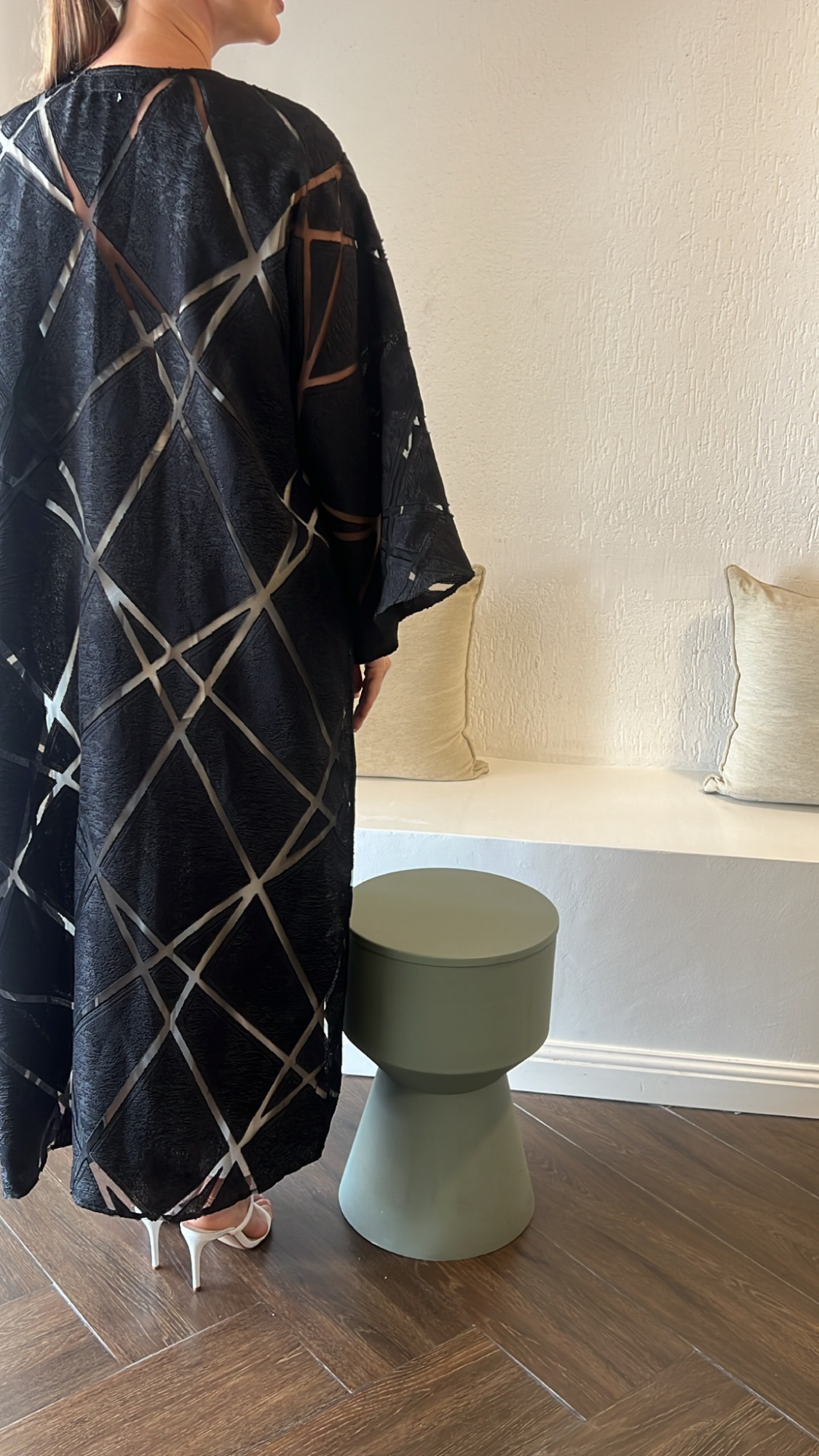 Transparent lines - Black