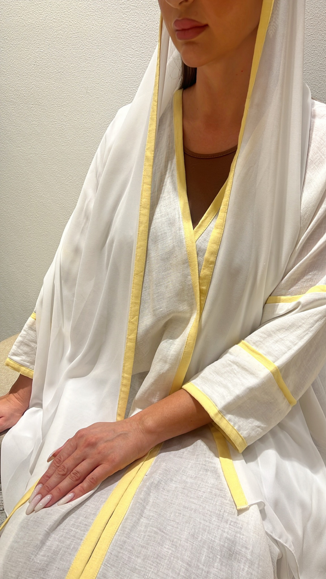 Yellow line linen