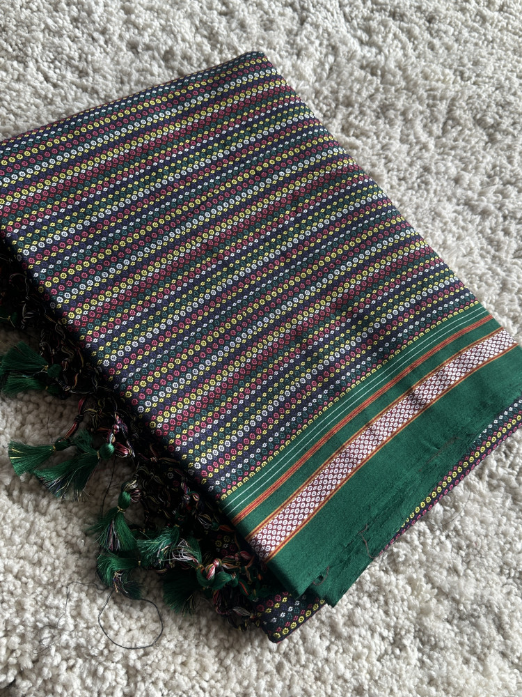 Image of Chikki contrast pallu khun saree