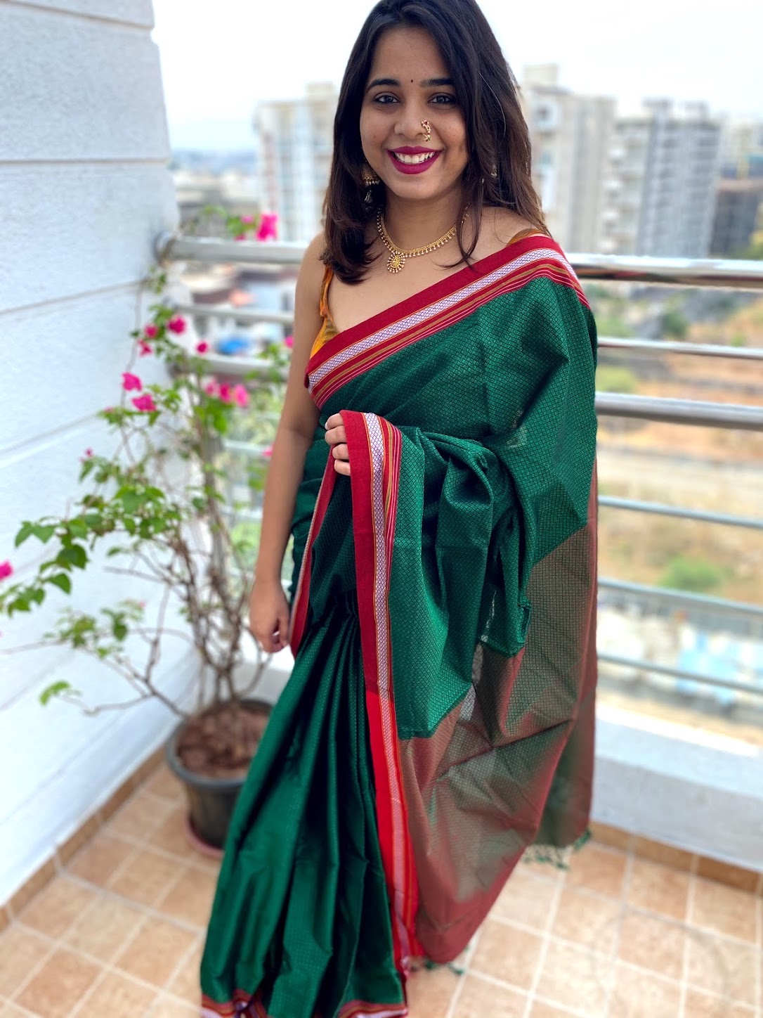 Contrast pallu khun saree