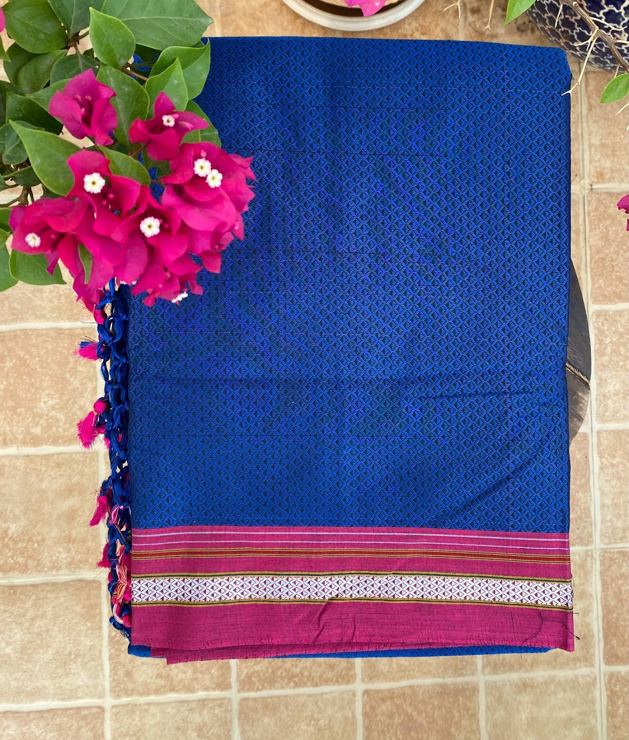 Running pallu khun saree