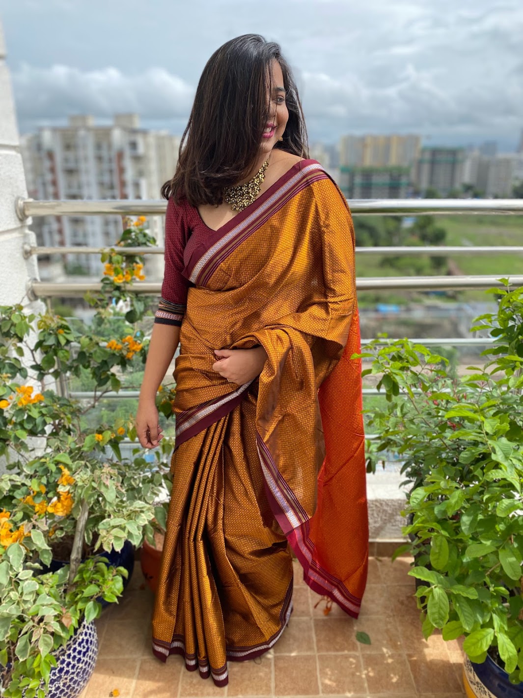 Contrast pallu khun saree