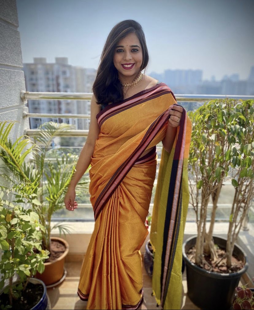 Contrast pallu khun saree