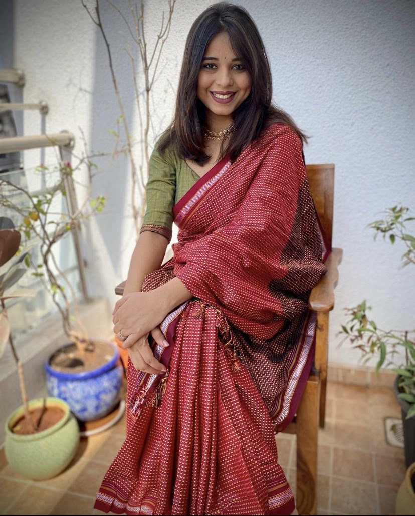 Chikki contrast pallu khun saree