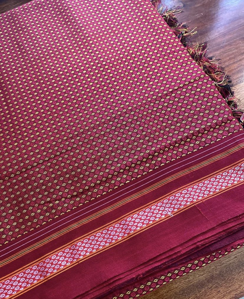 Chikki contrast pallu khun saree