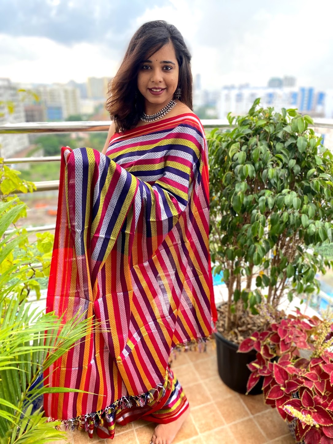 Contrast pallu khun saree