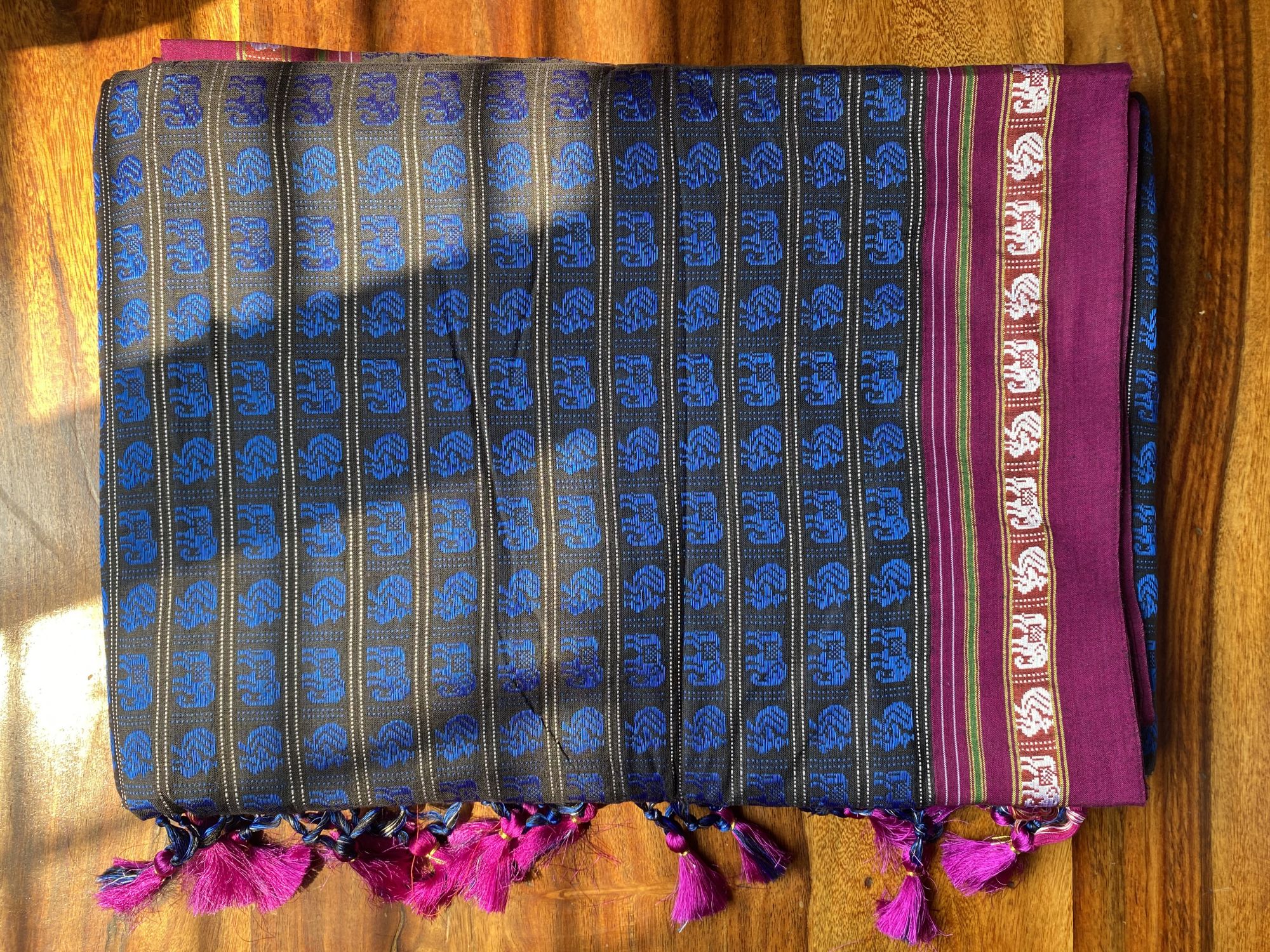 Hathi mor khun saree