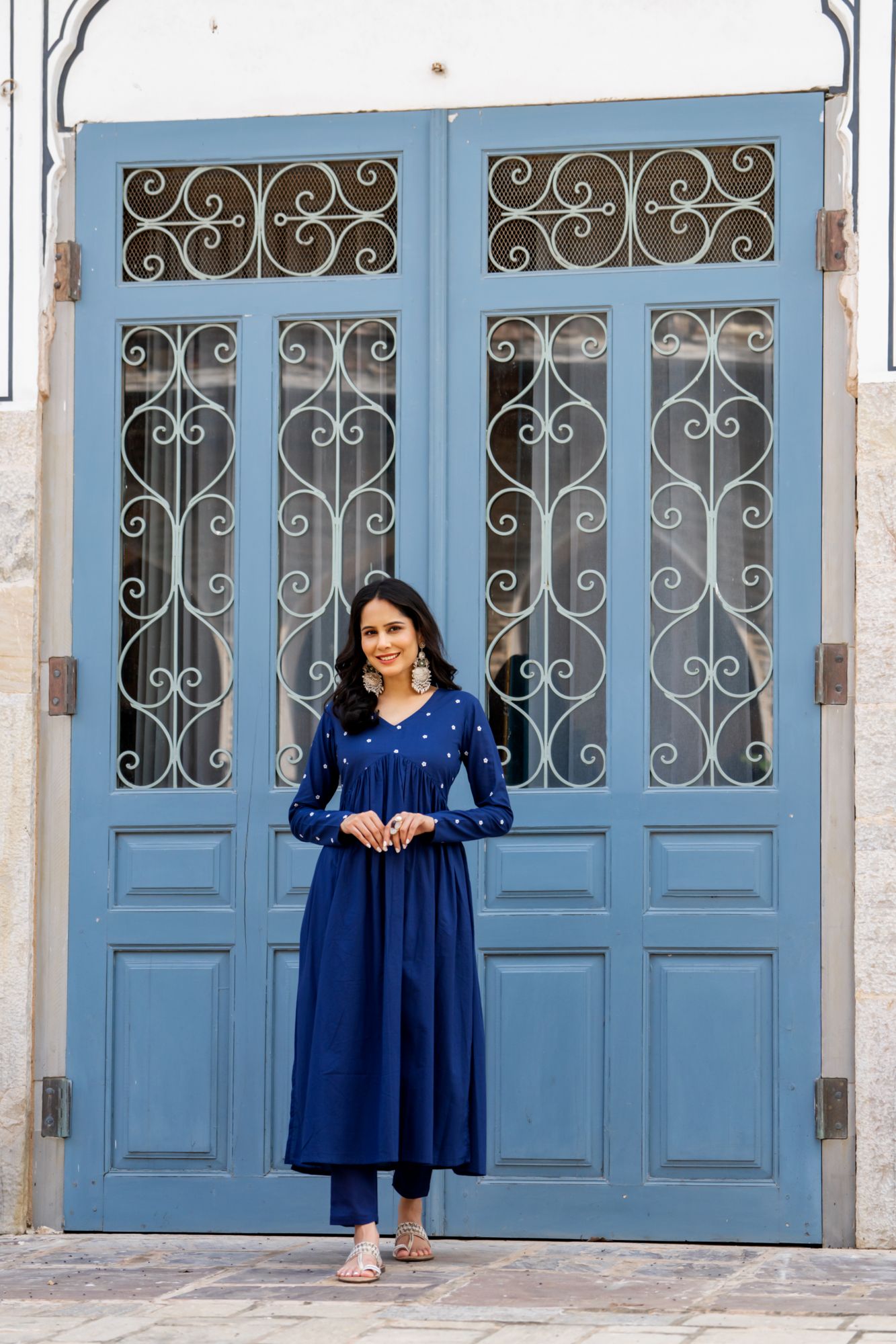 NAVY EMBROIDERY KURTA SET