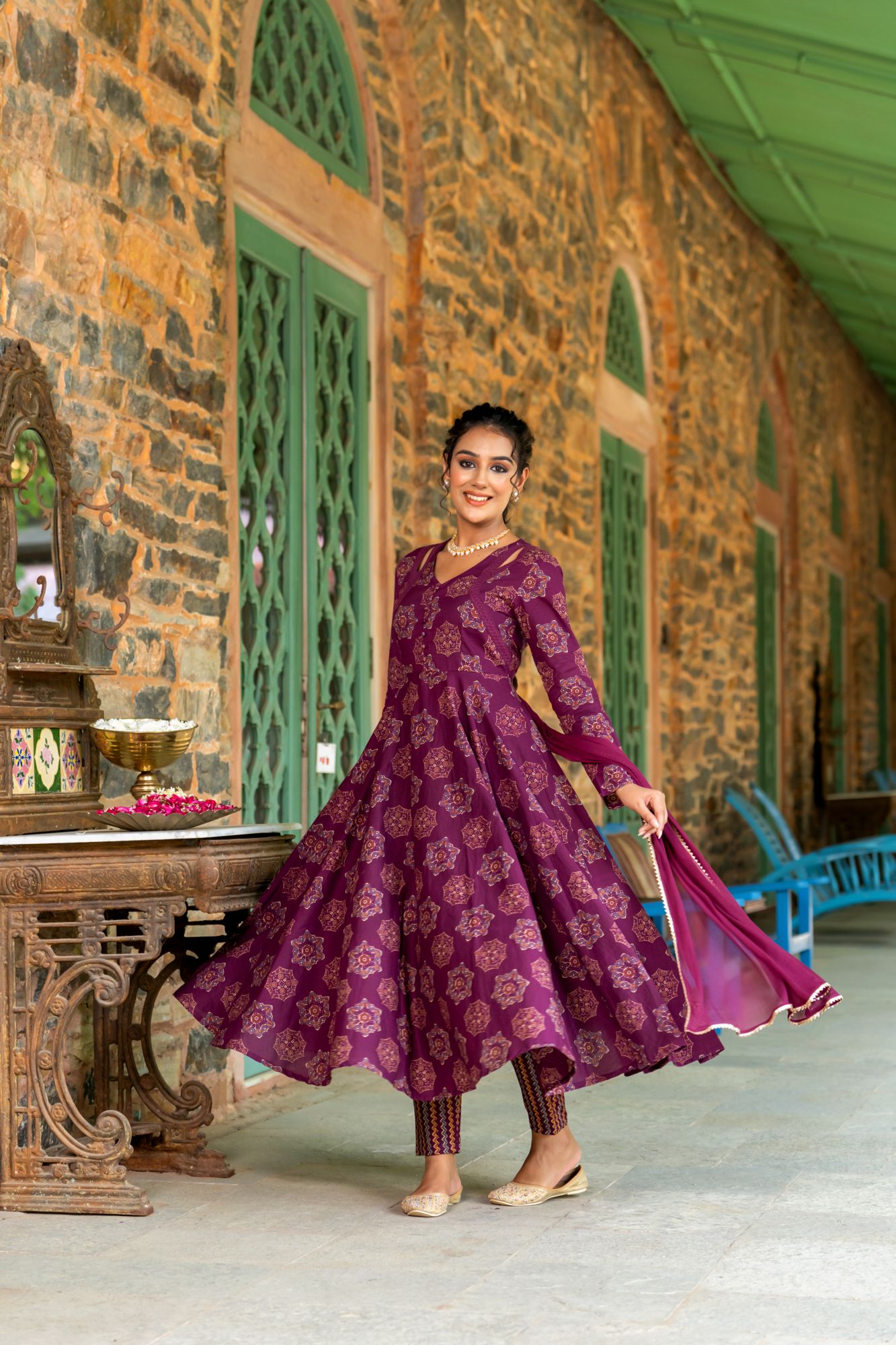 REGAL VINE CHARM ANARKALI SET