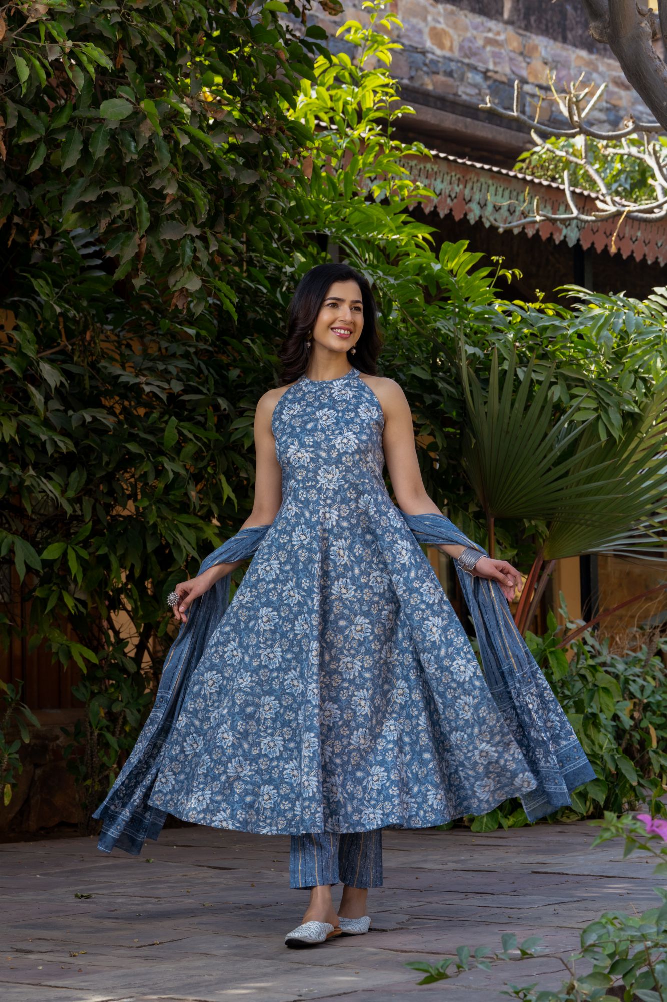 SUMMER BREEZE HALTER SUIT SET