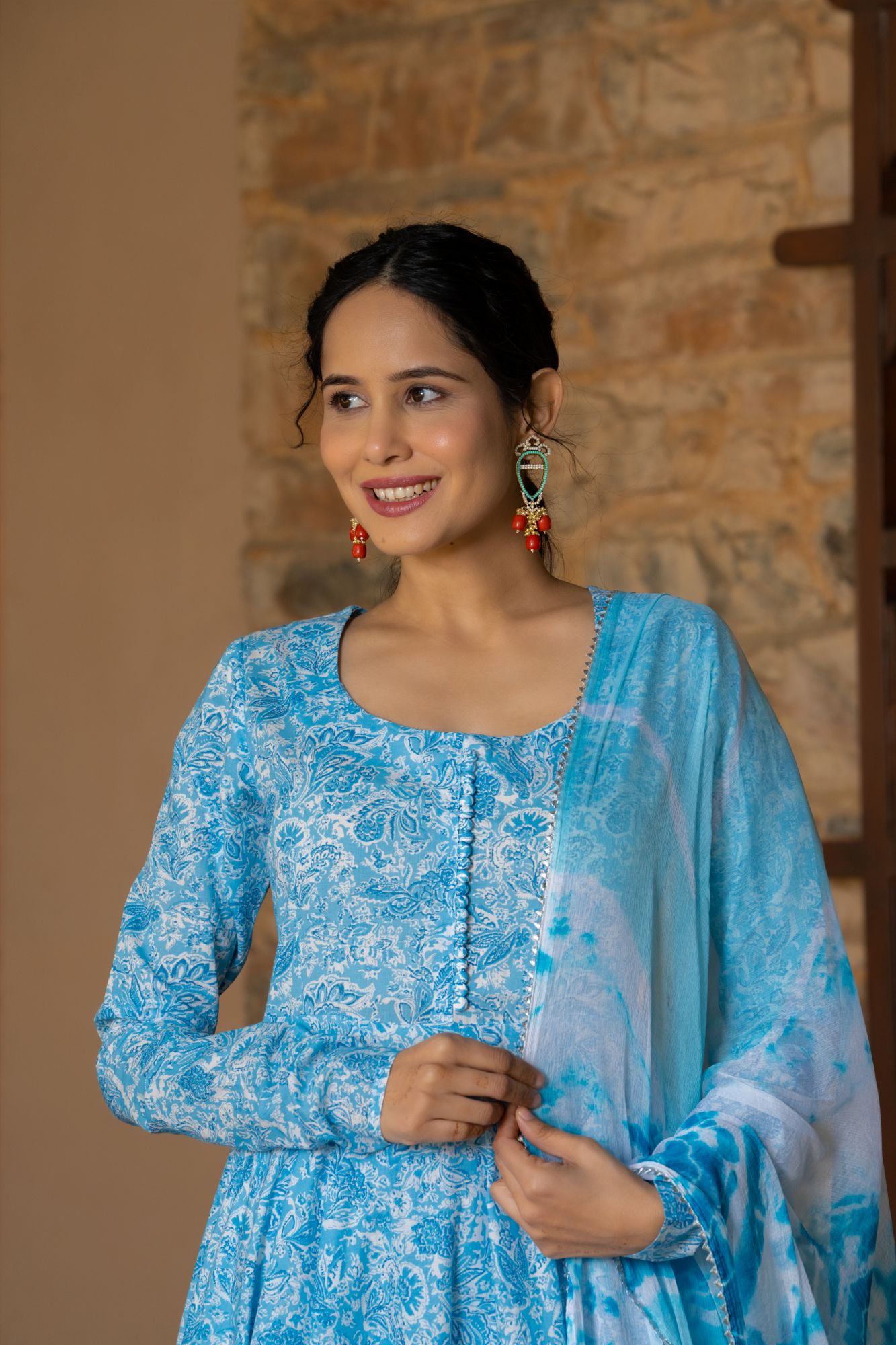 SKY BREEZE COTTON SUIT SET