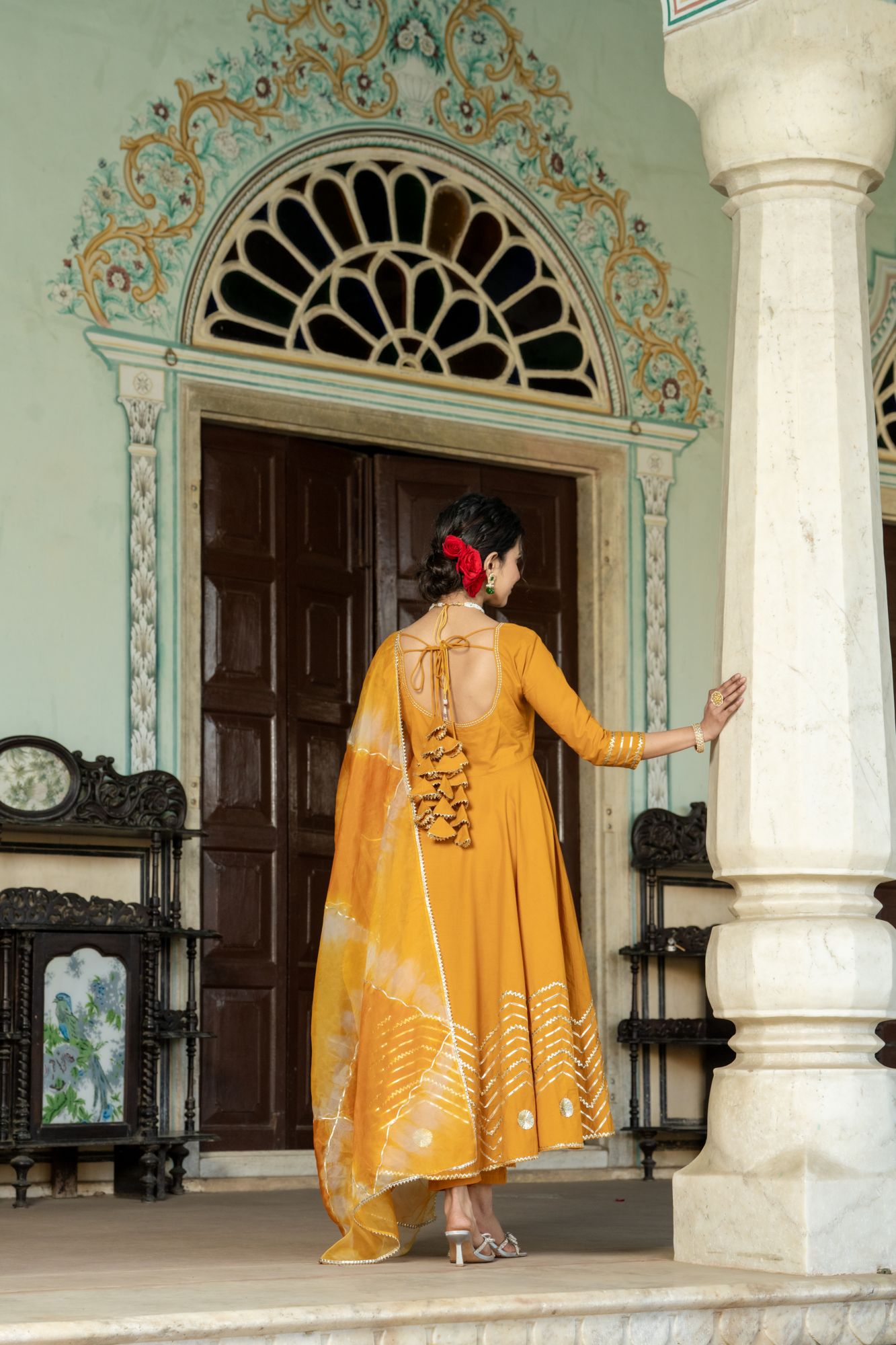 GOLDEN AURA GOTA LACE SUIT SET