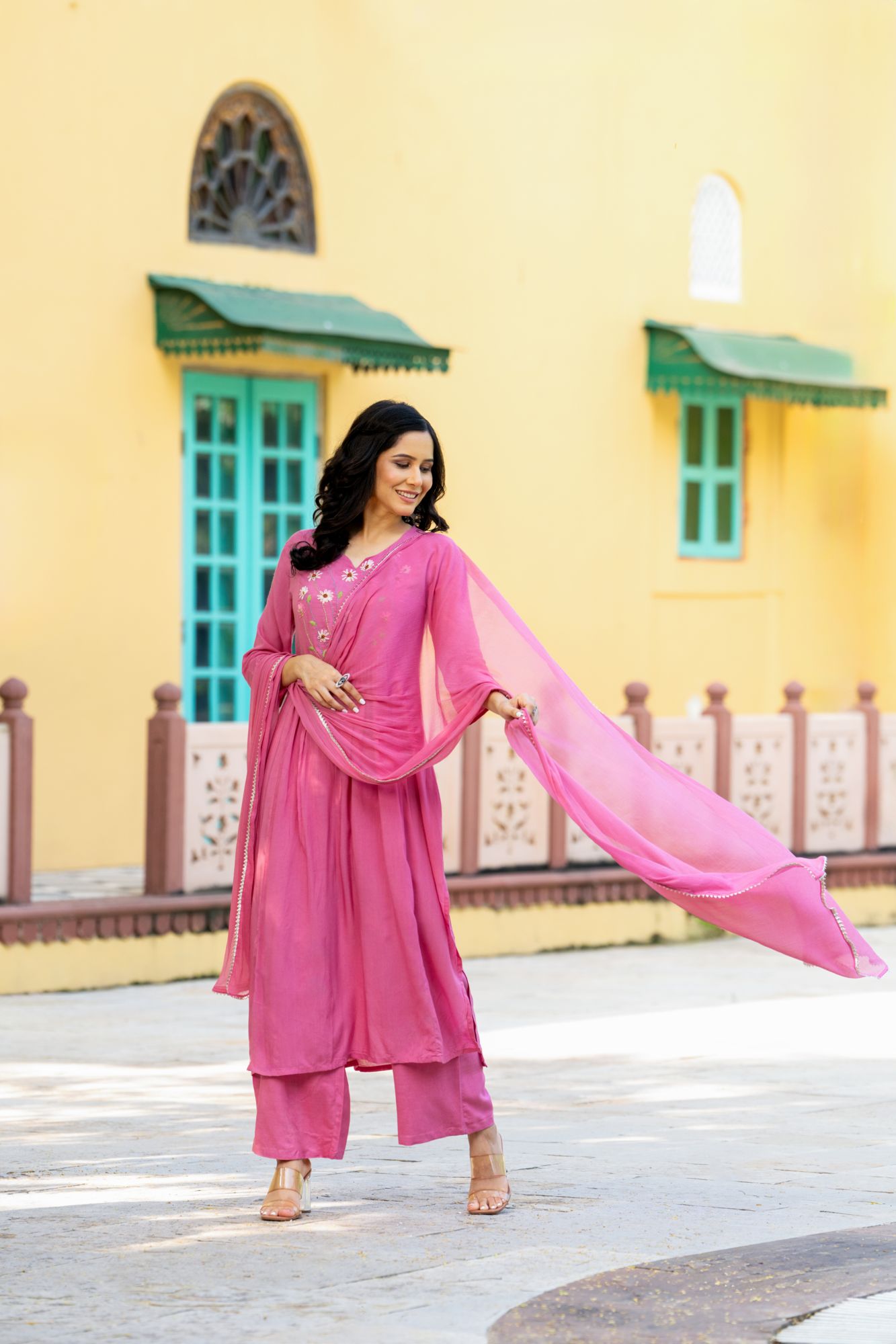 PEACH THREAD EMBROIDERY KURTA SET