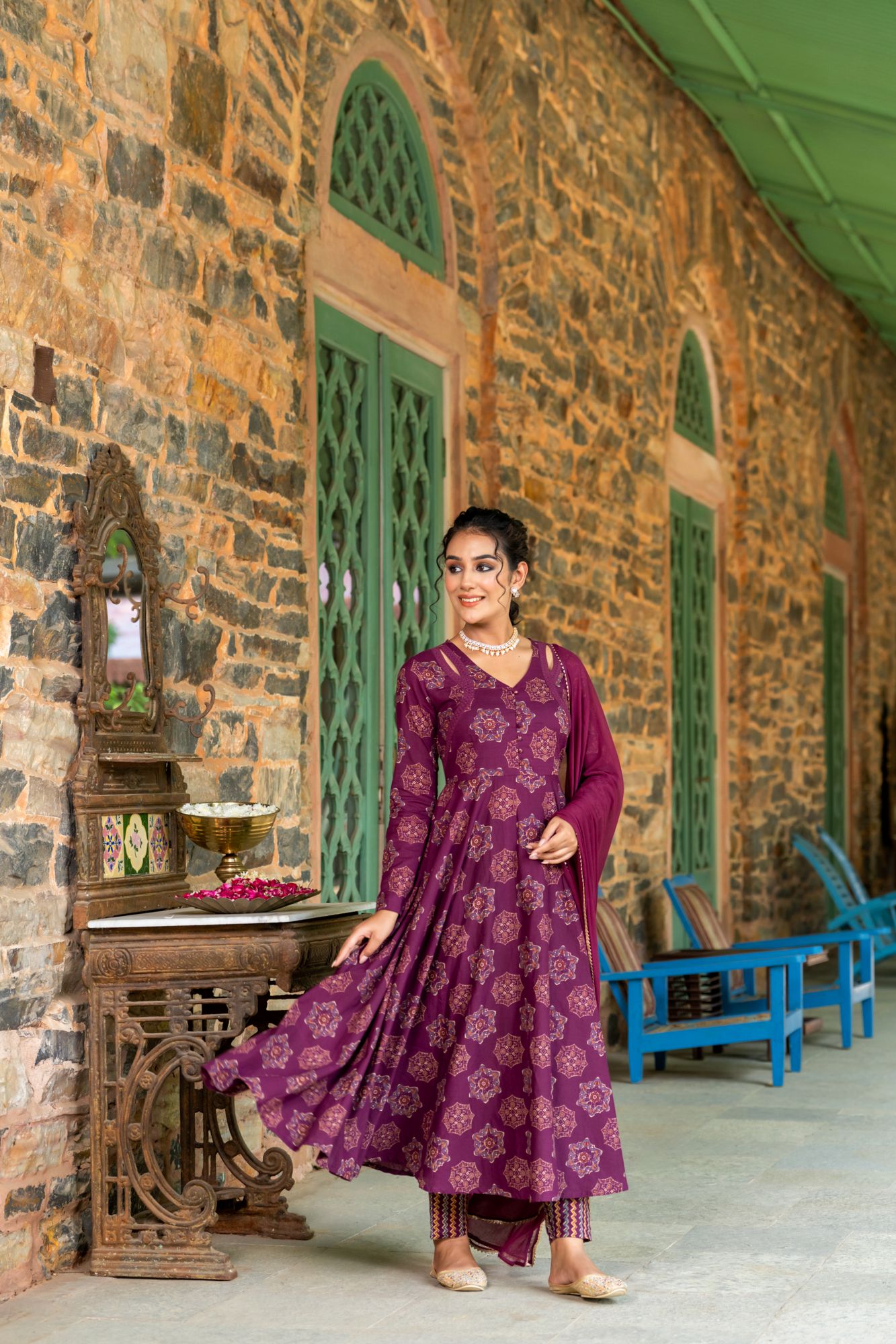 REGAL VINE CHARM ANARKALI SET