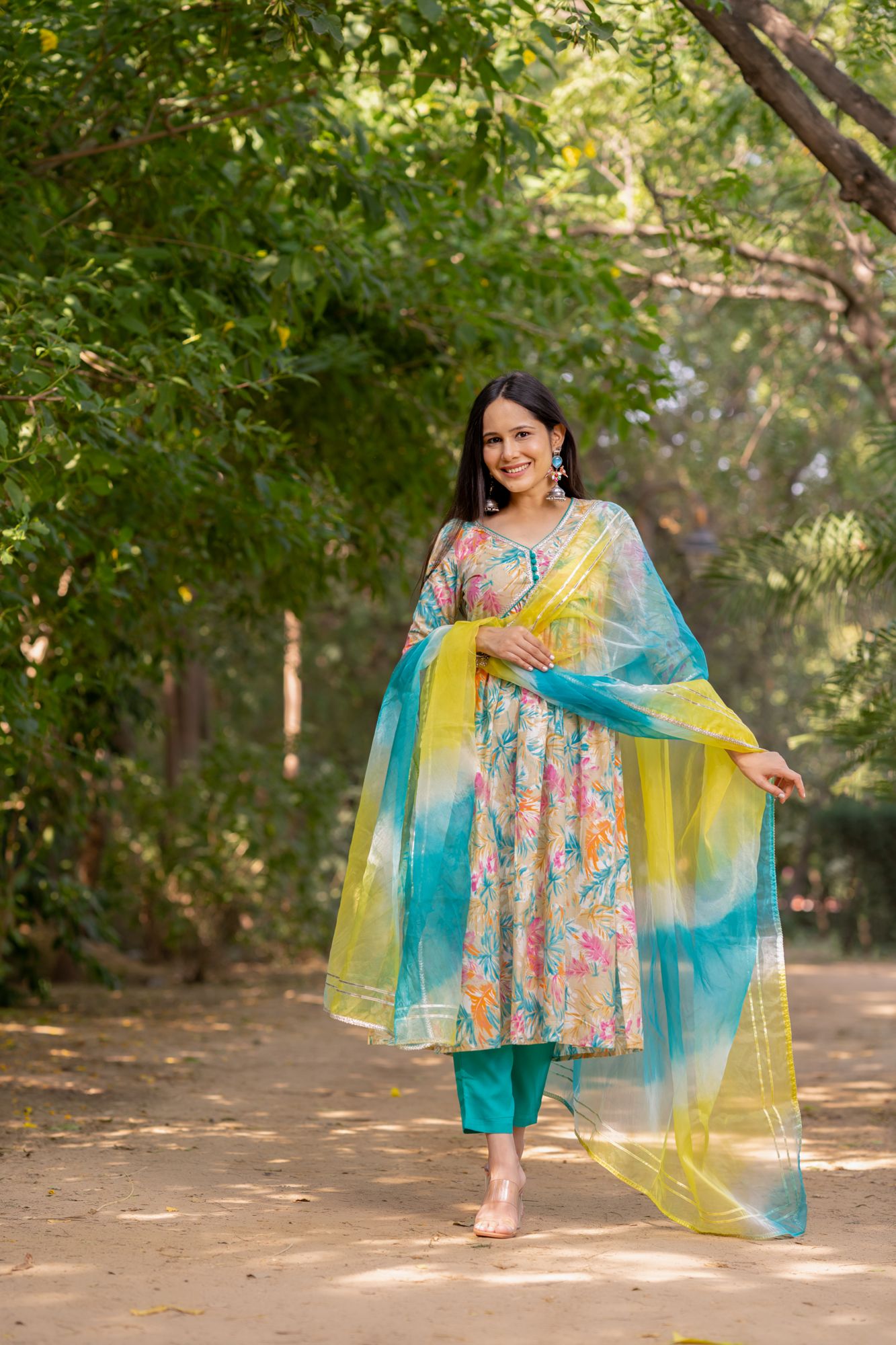 VIBRANT GOTTA-WORK FLARED KURTA SET