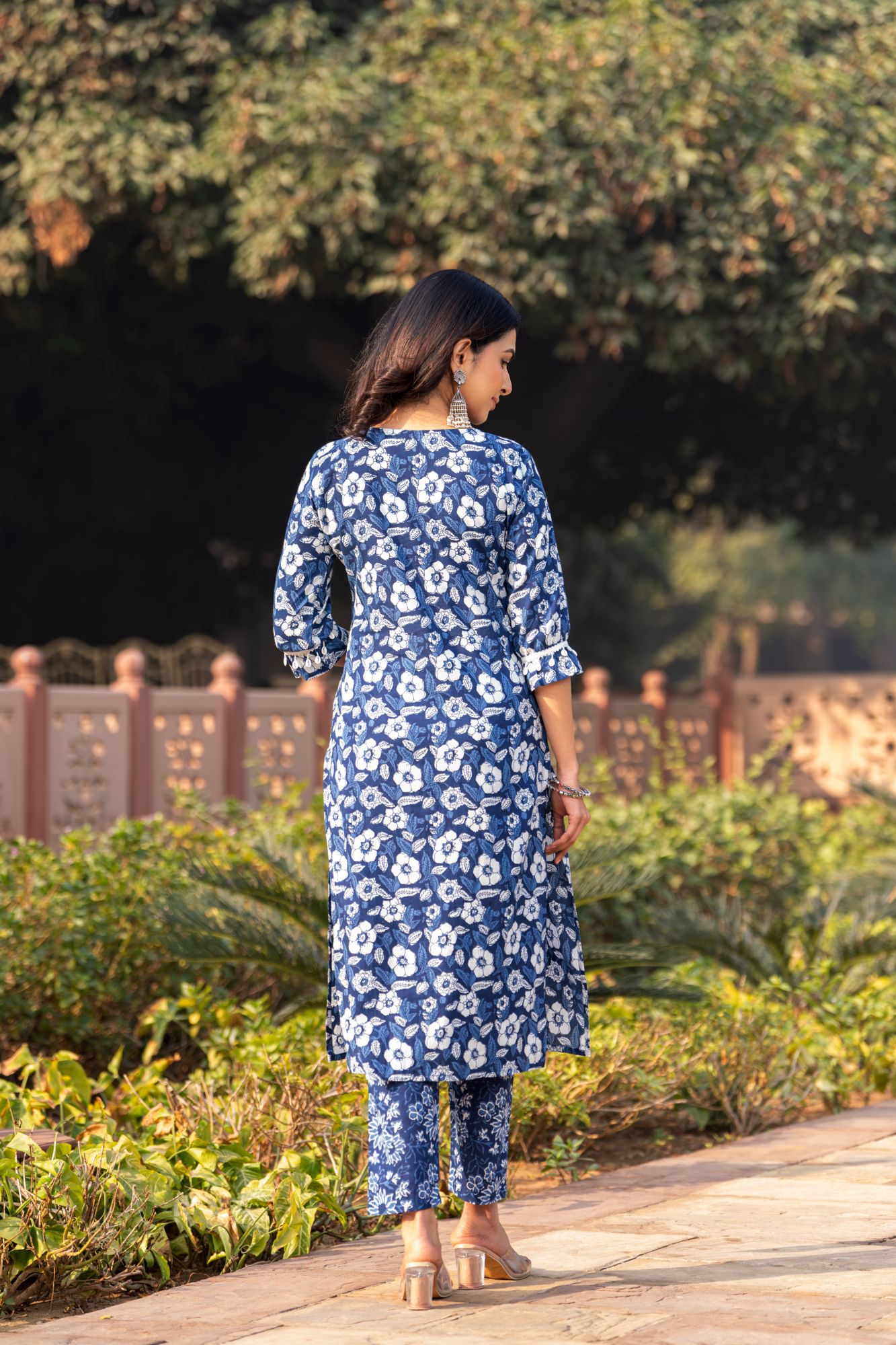 INDIGO LACE CHIC KURTA SET