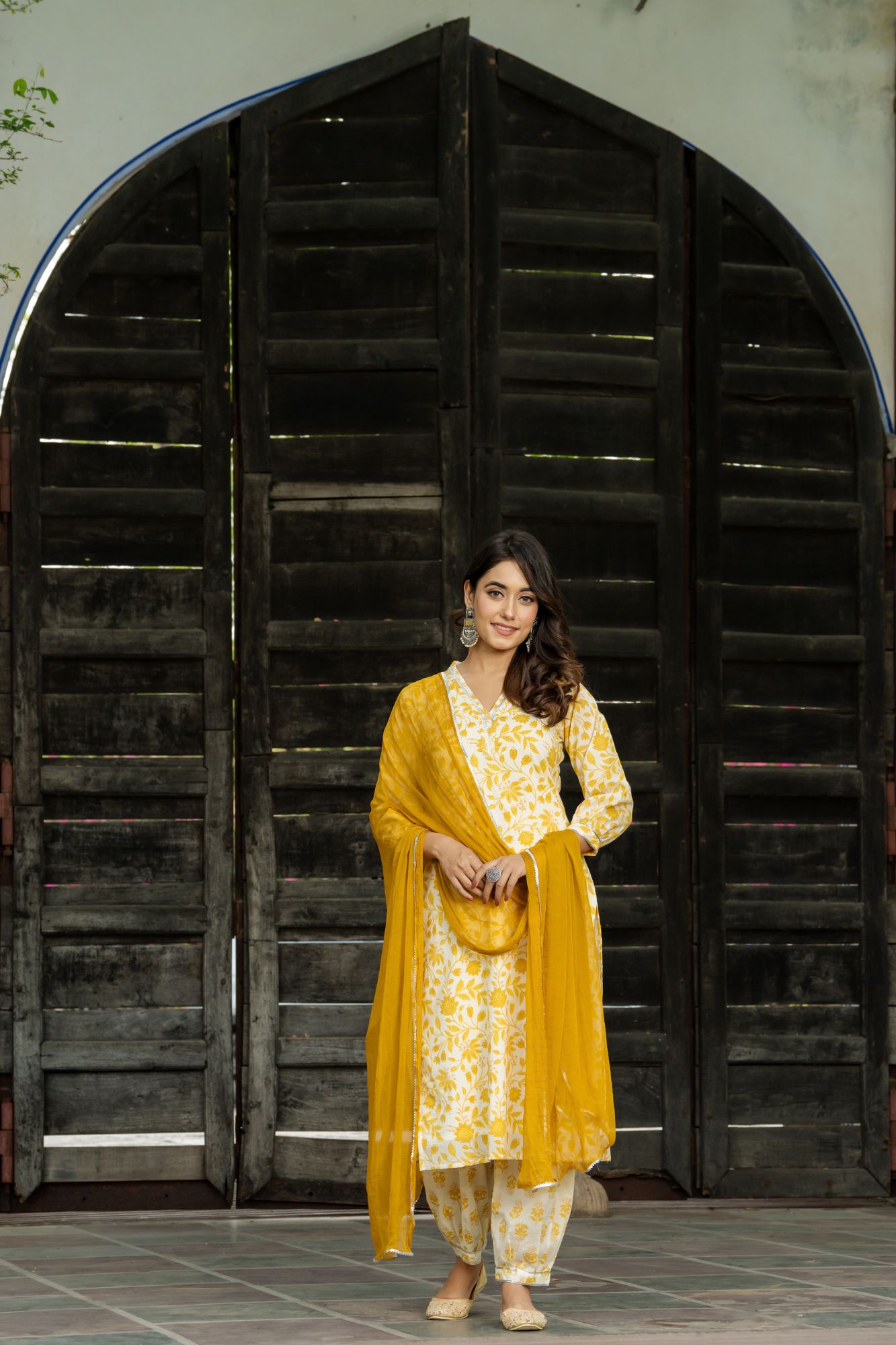 YELLOW CHIC FLORAL AFGHANI SET