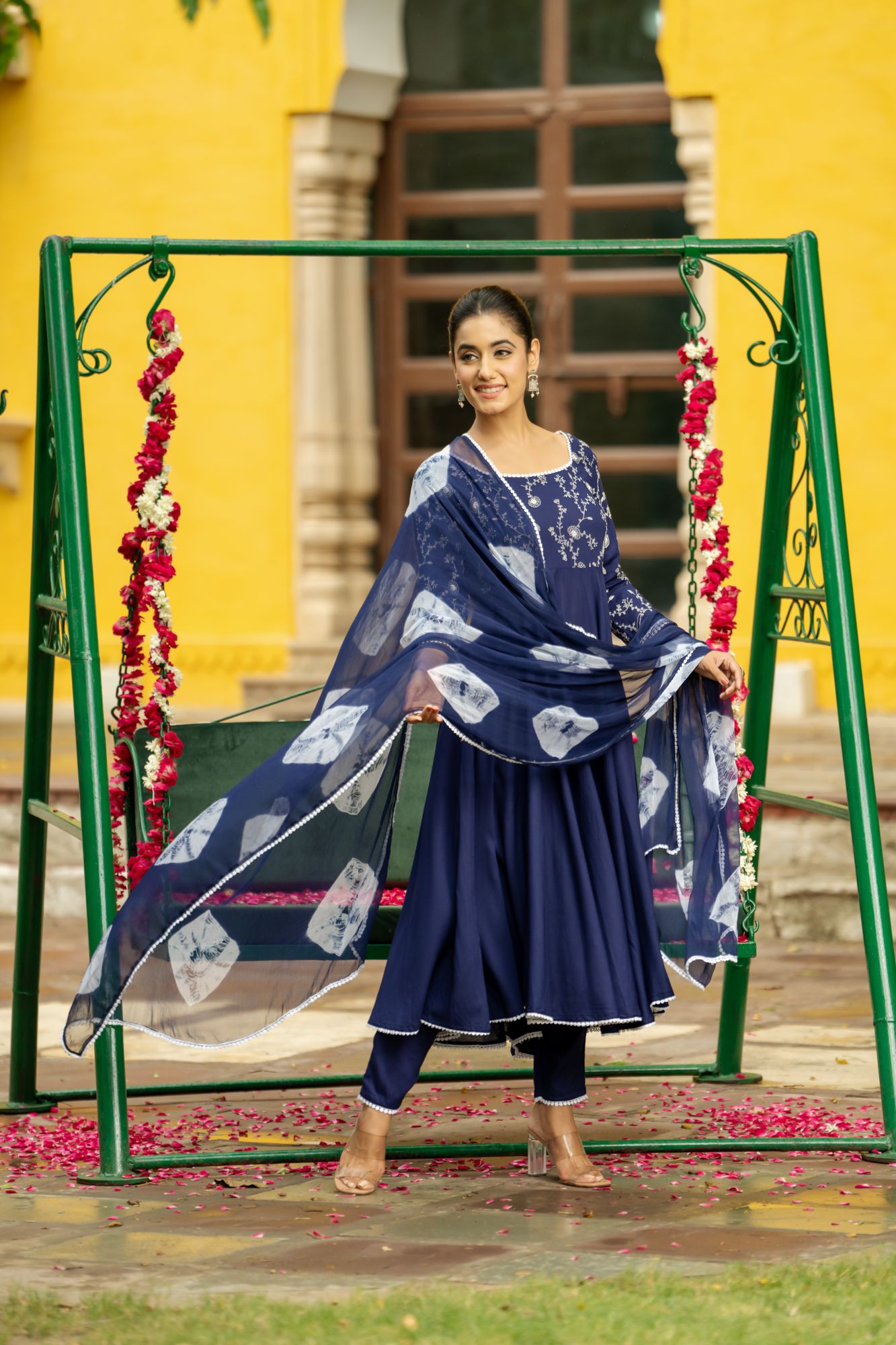 REGAL NAVY ELEGANCE SUIT SET