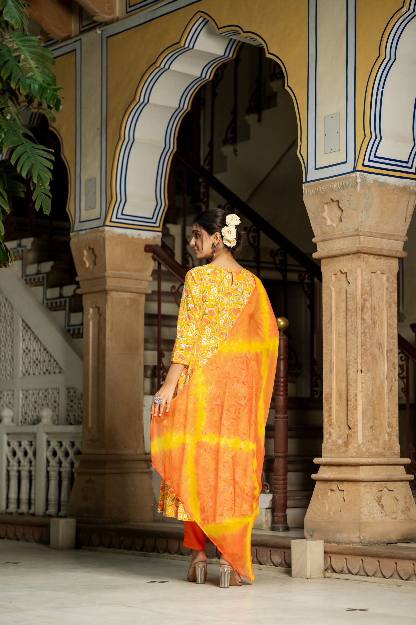 YELLOW ORANGE FLORAL FLARE SET