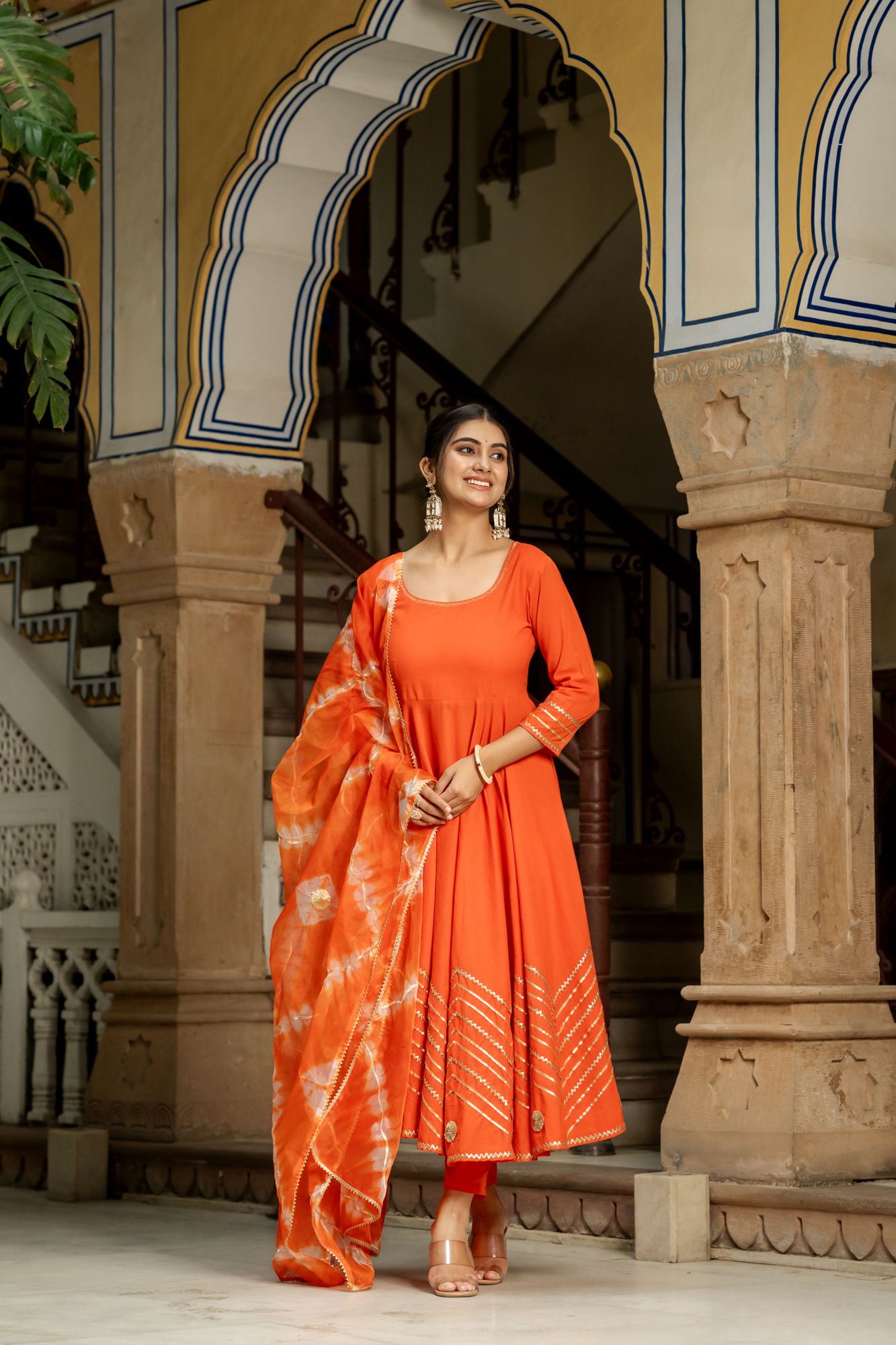 ORANGE AURA GOTA SUIT SET