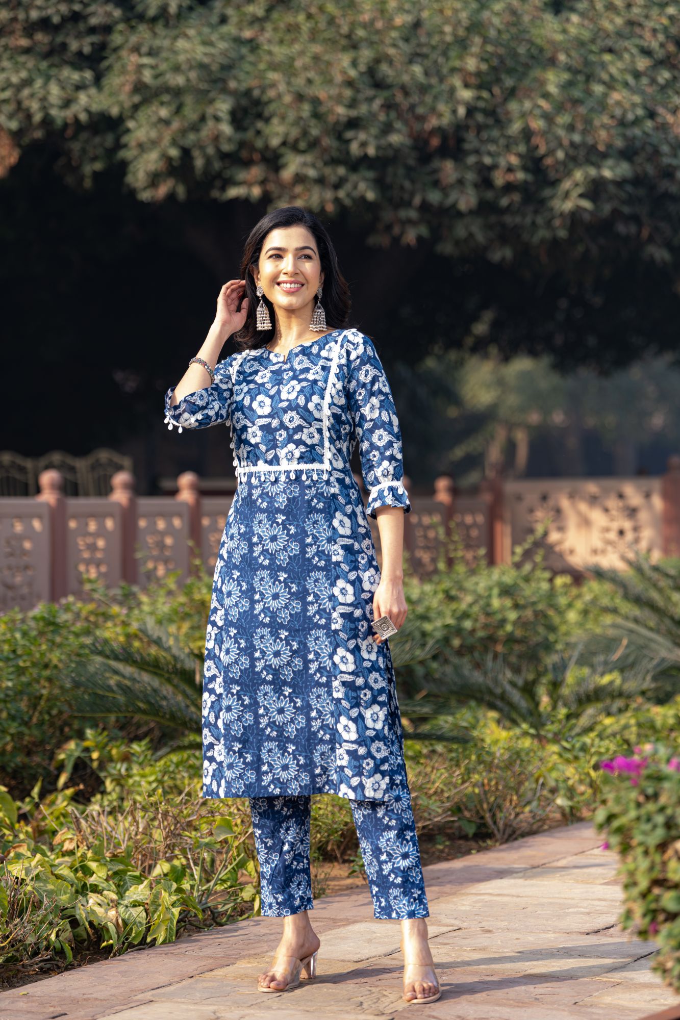INDIGO LACE CHIC KURTA SET