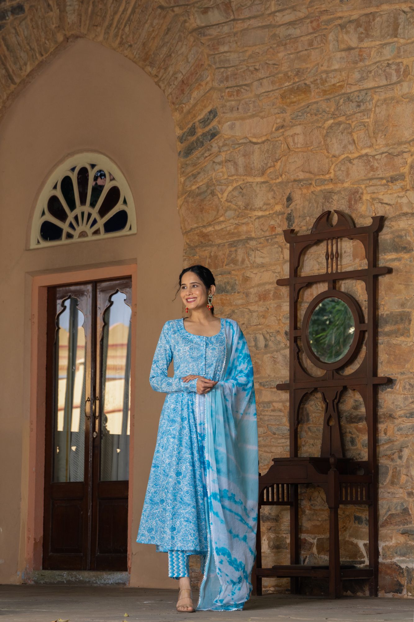 SKY BREEZE COTTON SUIT SET