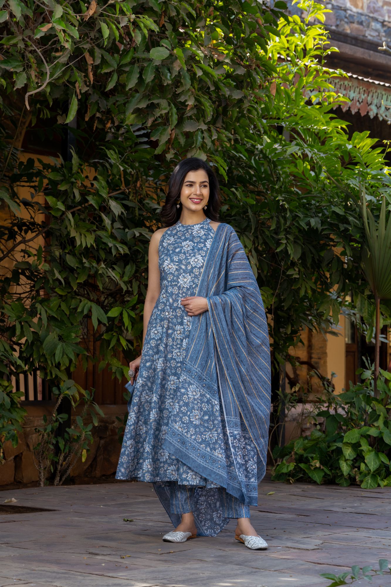 SUMMER BREEZE HALTER SUIT SET