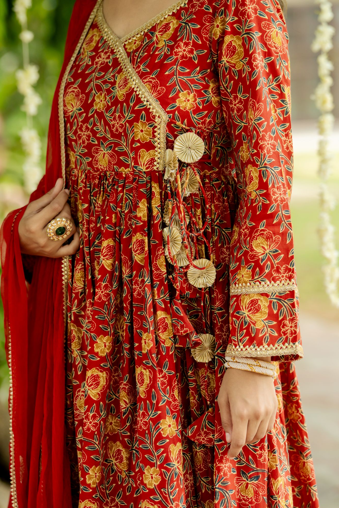 GRAND SCARLET GOTA SUIT SET