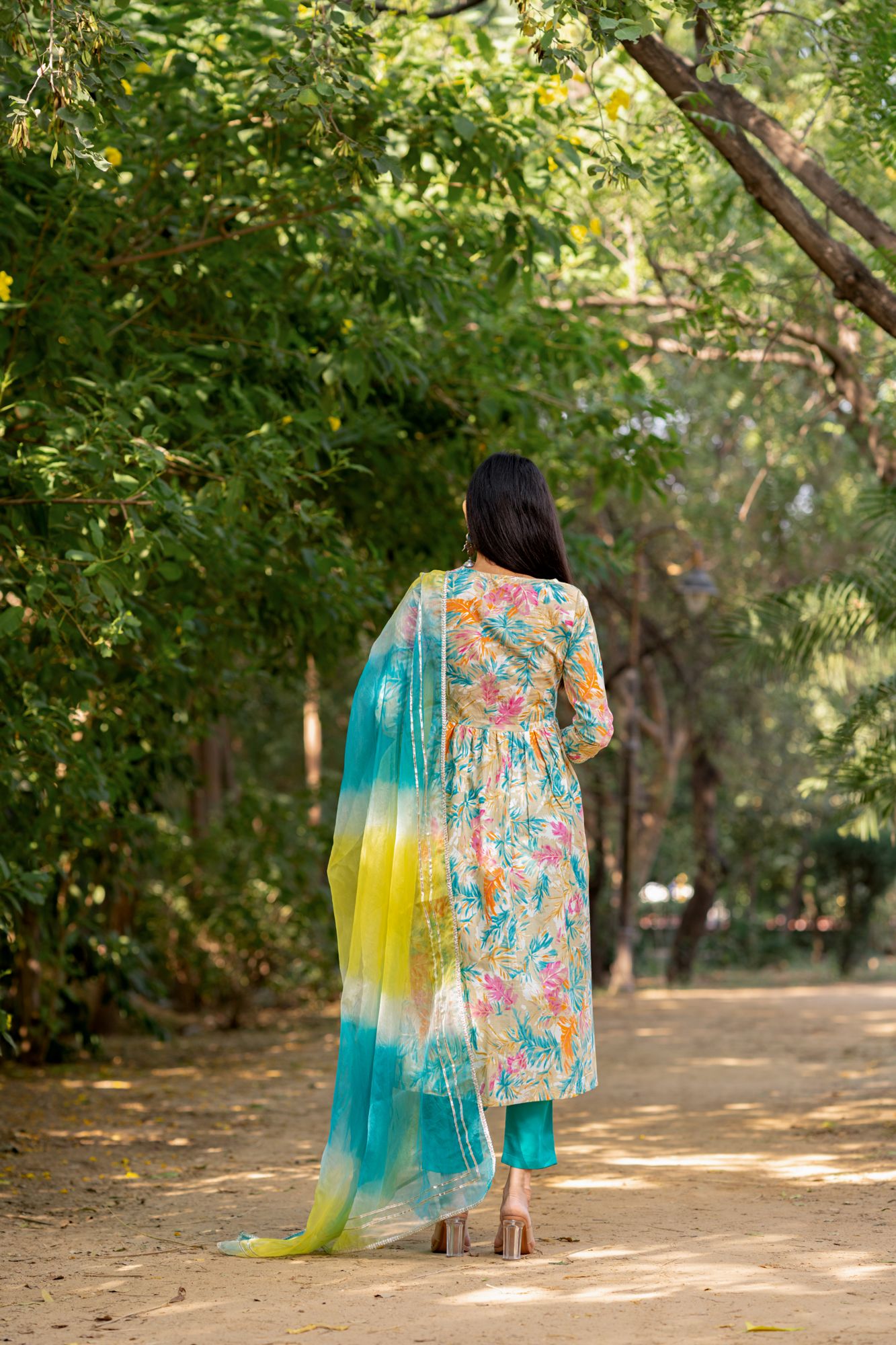 VIBRANT GOTTA-WORK FLARED KURTA SET