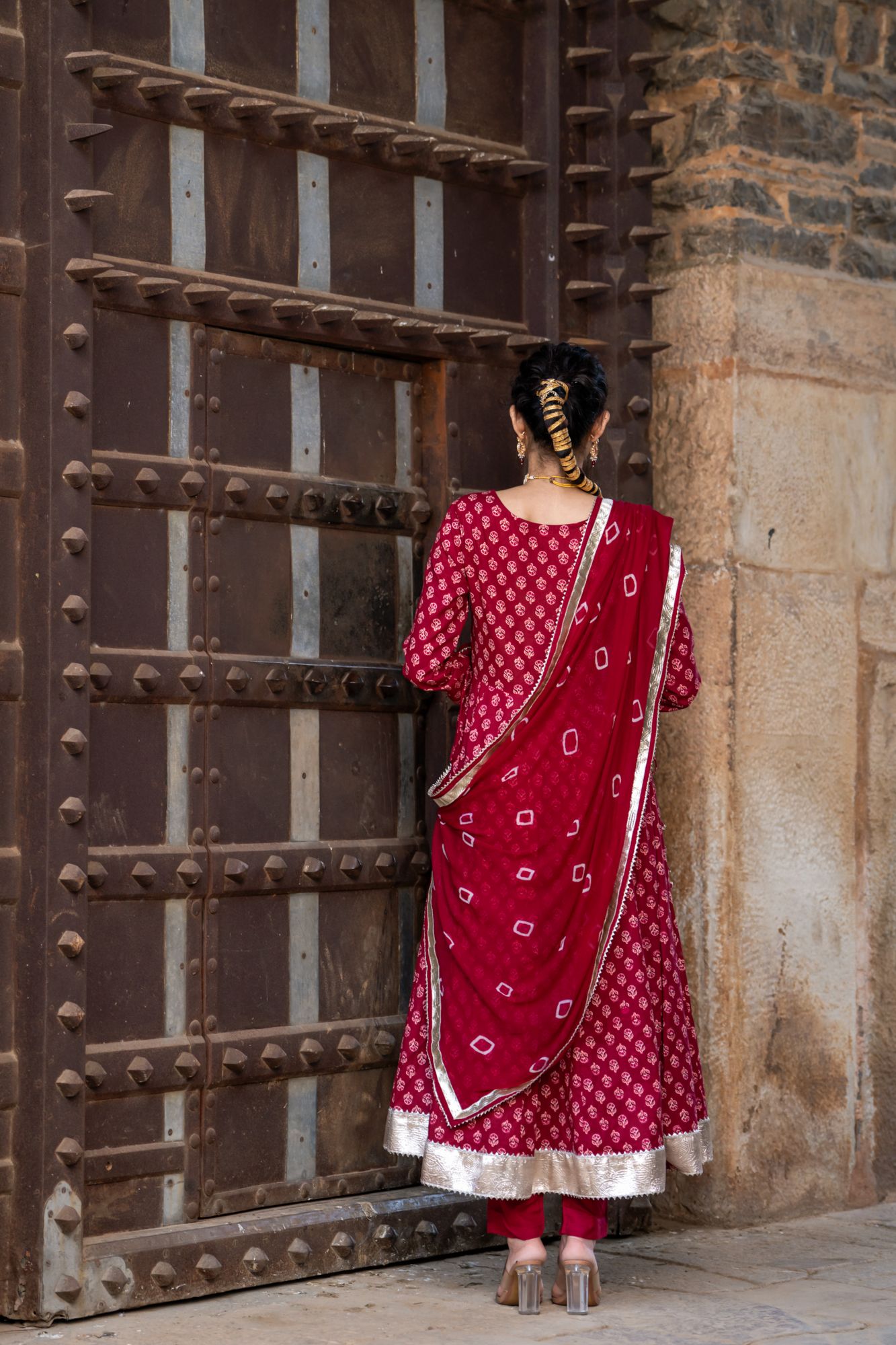 MAROON FLORAL SPLENDOR ANARKALI SET