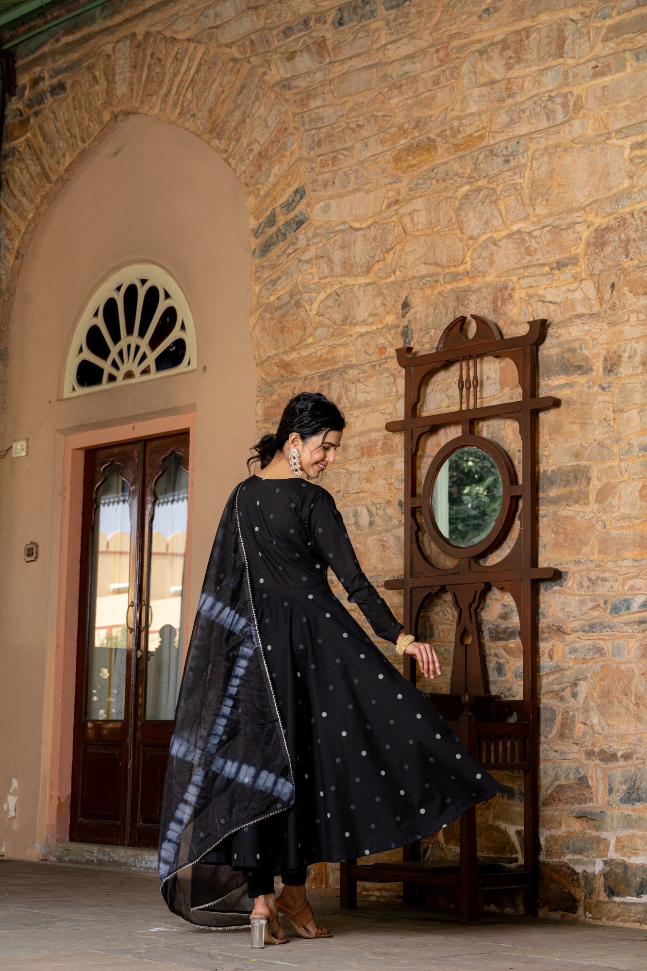 COTTON ETHEREAL NOIR SUIT SET