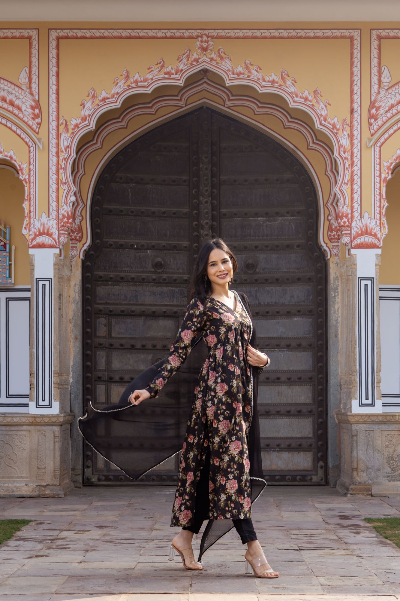 BLACK FLORAL KURTA SET
