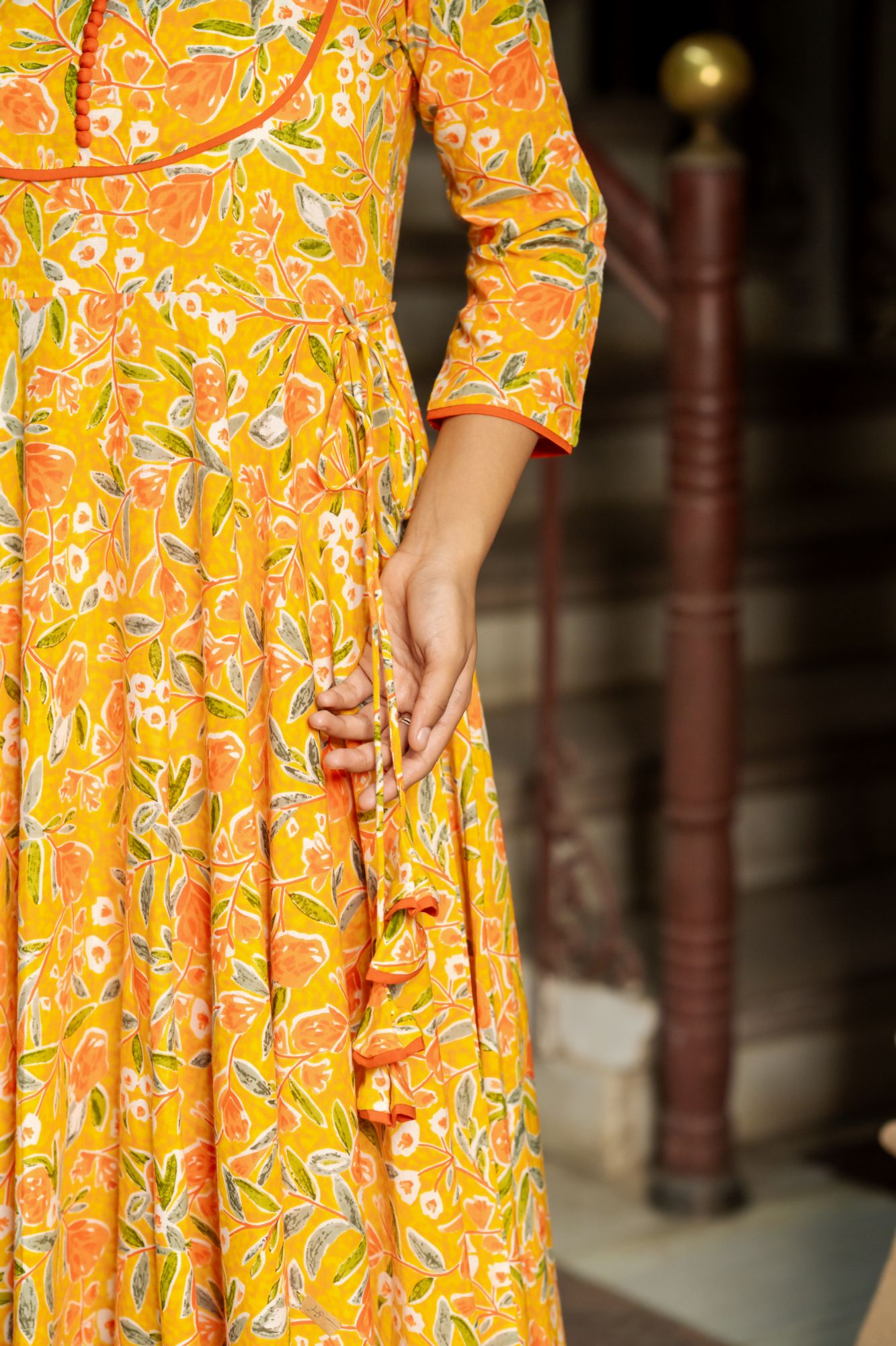 YELLOW ORANGE FLORAL FLARE SET