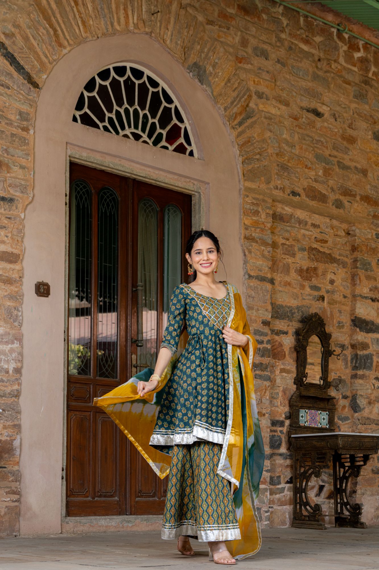 ETHEREAL CHARM SHARARA SET