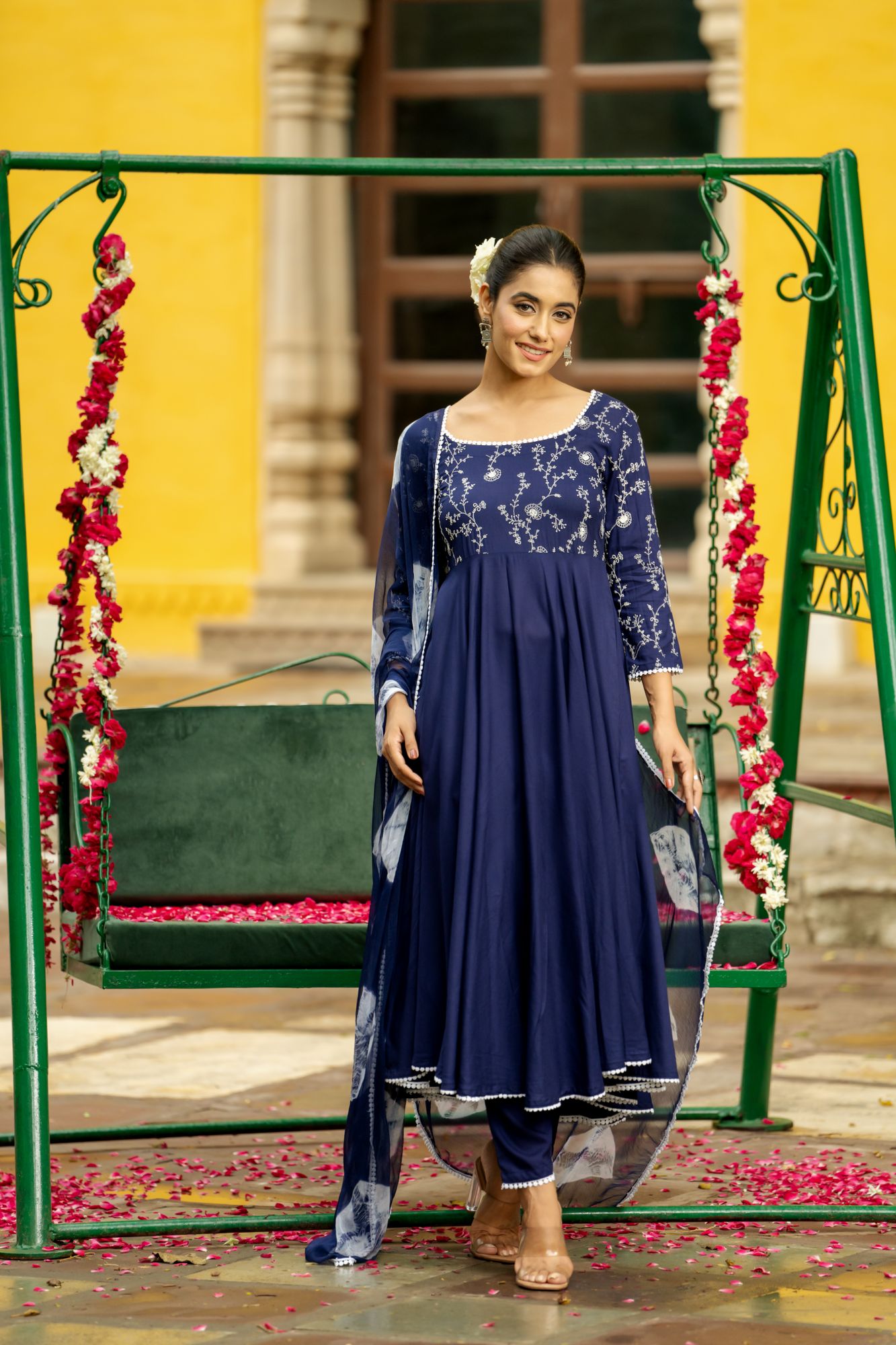 REGAL NAVY ELEGANCE SUIT SET