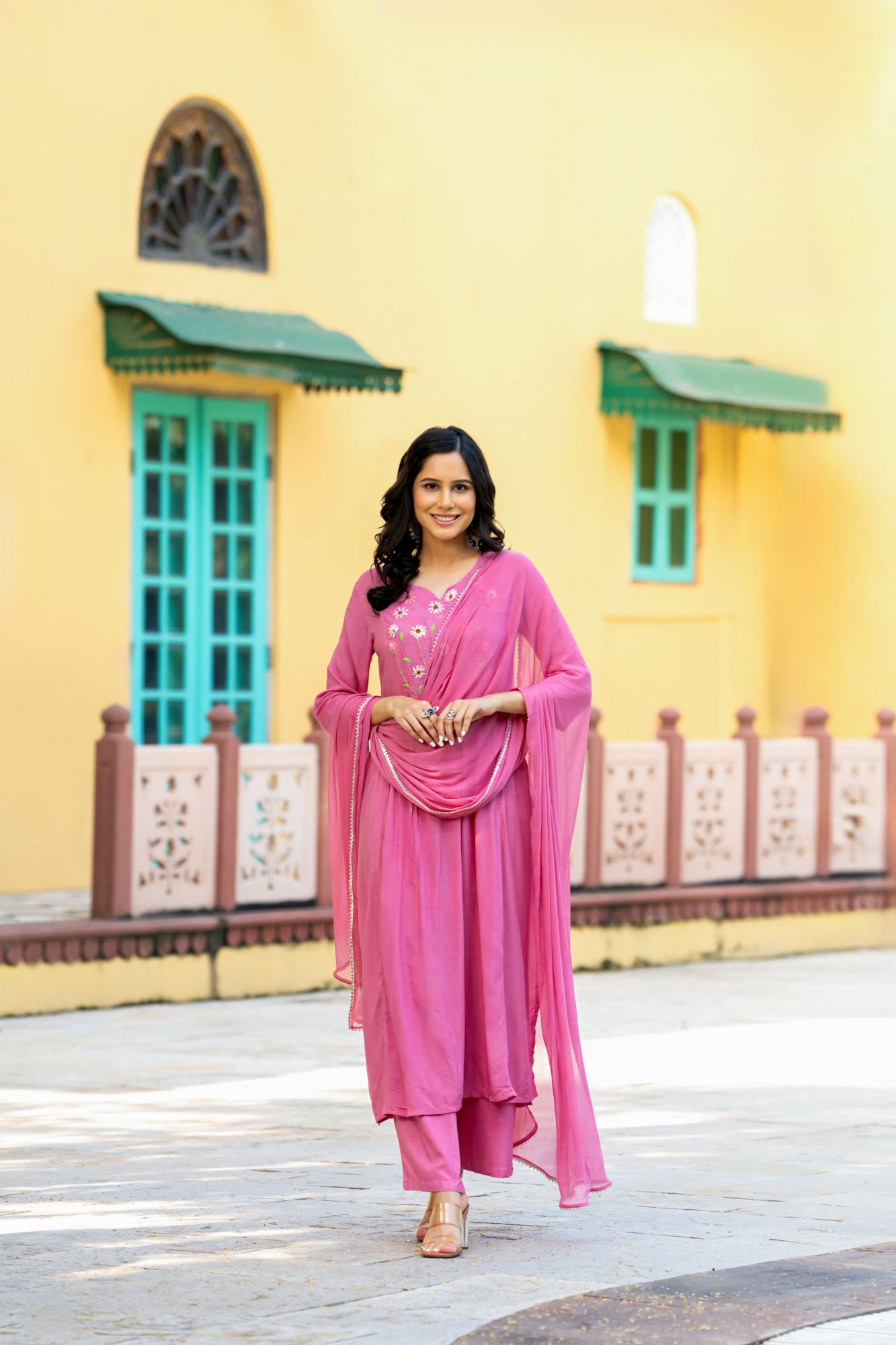 PEACH THREAD EMBROIDERY KURTA SET