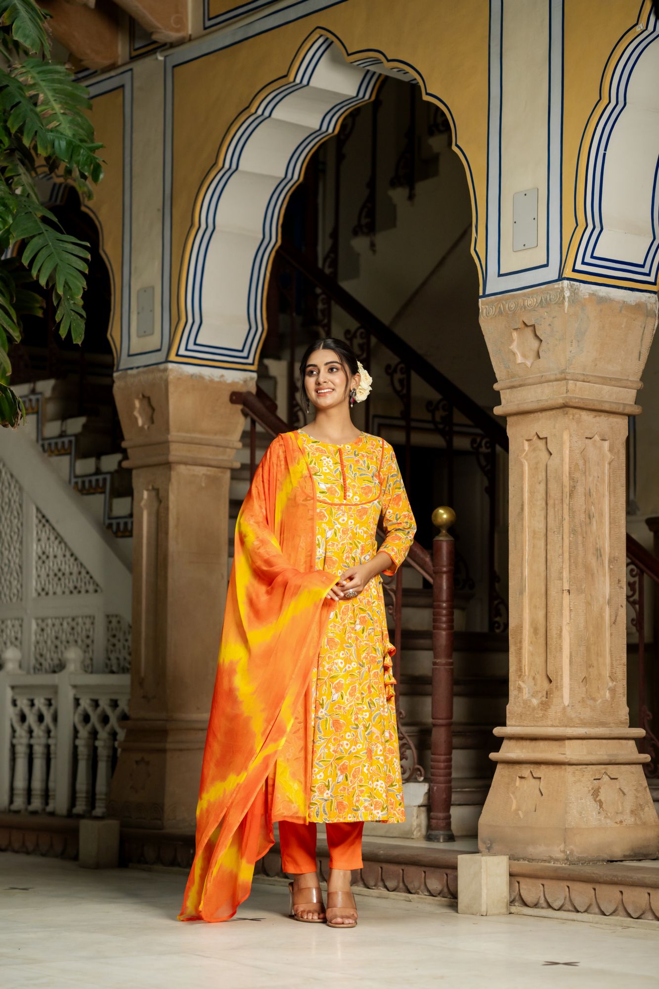 YELLOW ORANGE FLORAL FLARE SET