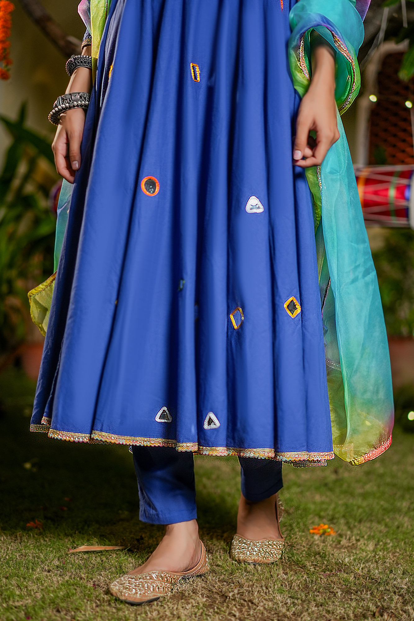 SERENYA TEEL MIRROR ANARKALI SET