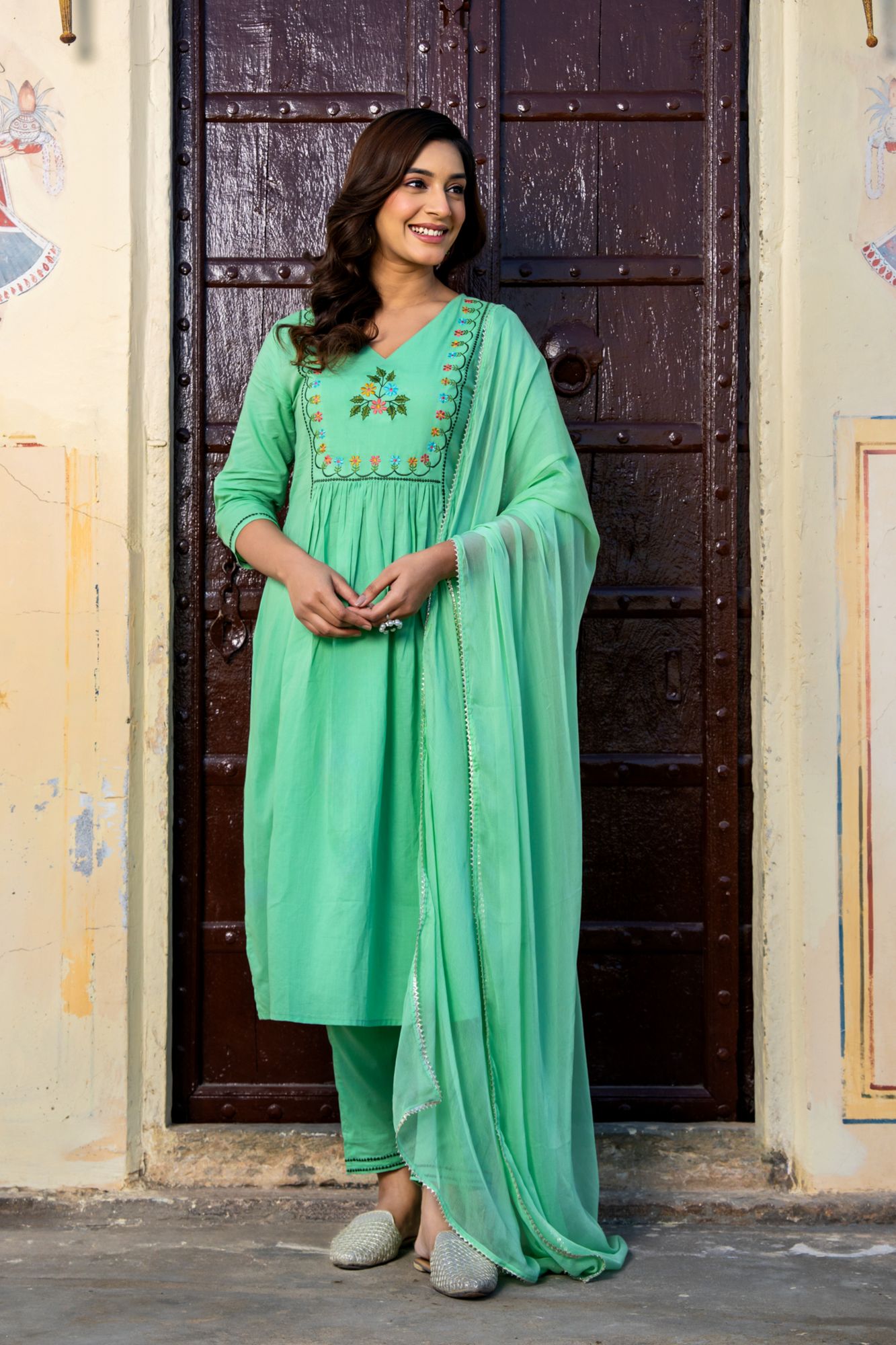 EMERA COTTON EMBROIDERED KURTA SET