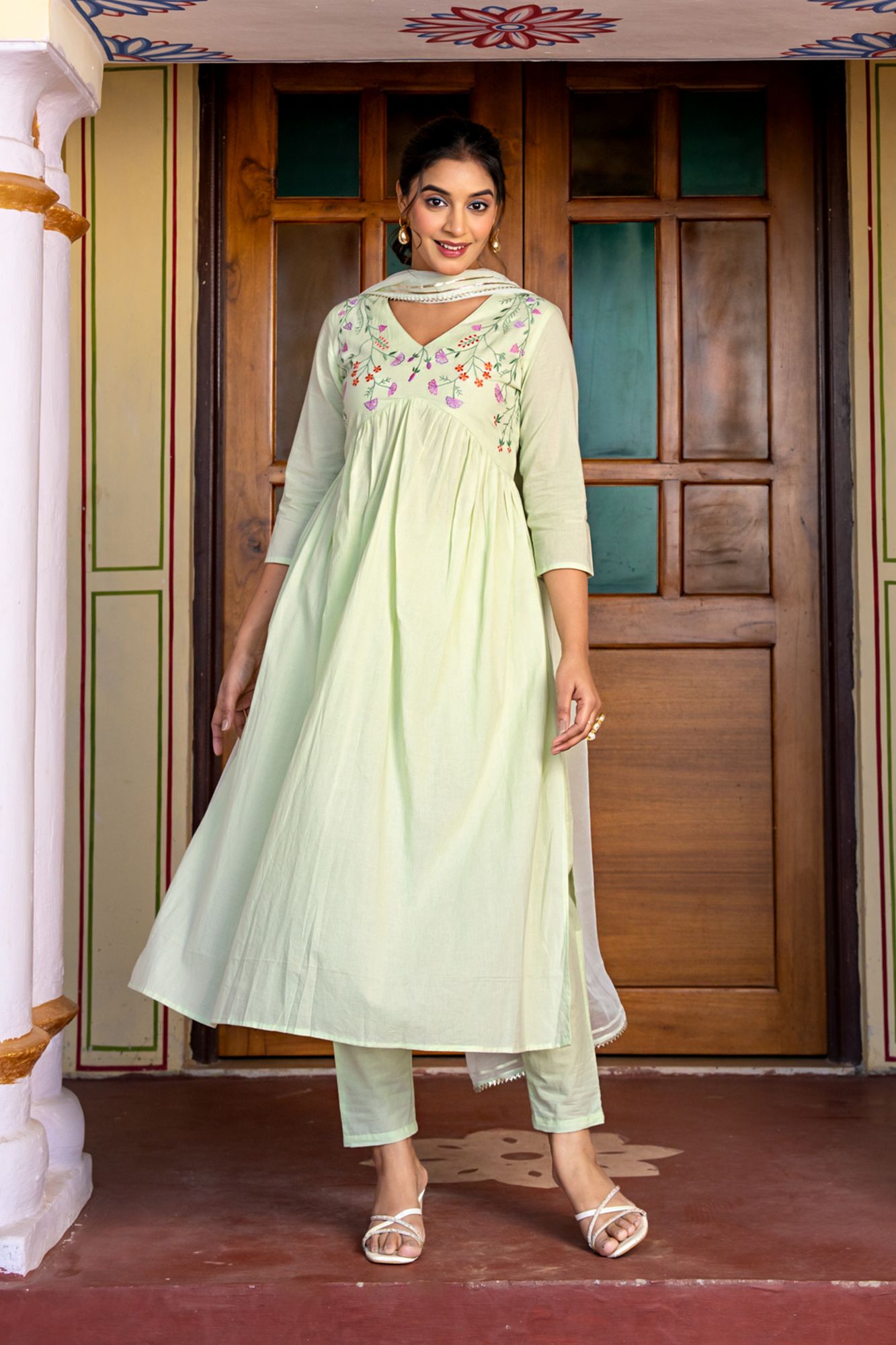 OLIVIA COTTON EMBROIDERY KURTA SET