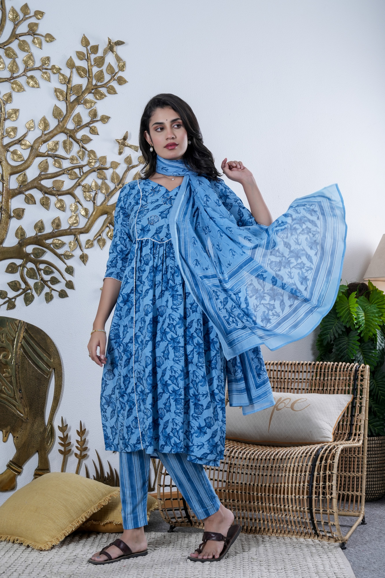 NEEL KANTHA BHARAI COTTON SUIT