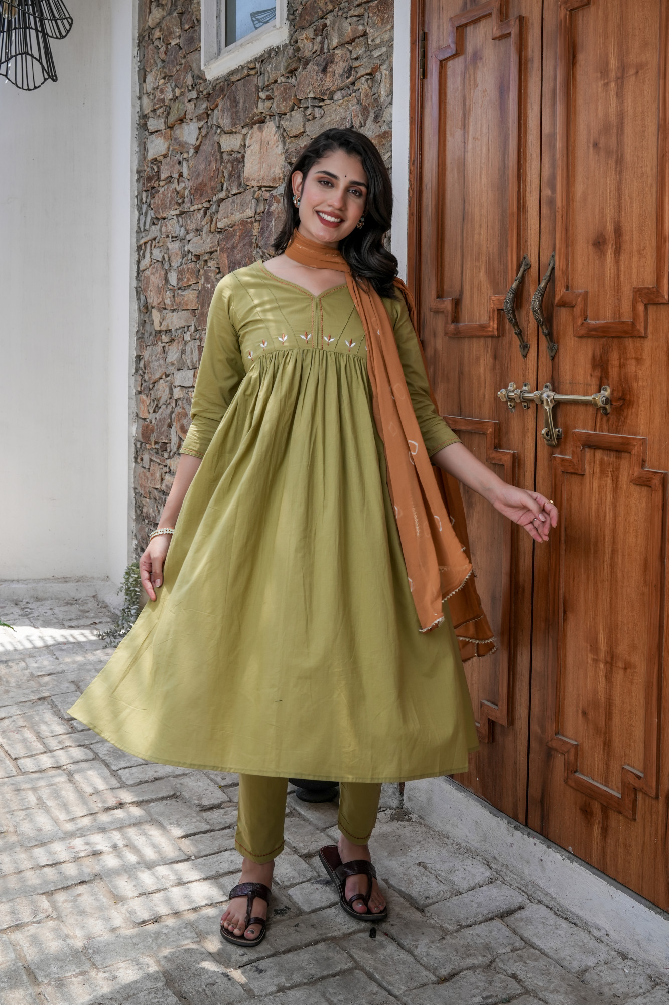 MAHIRA VANRAI COTTON SET