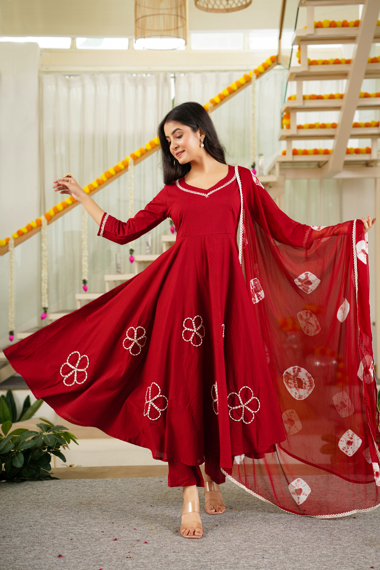 AURRA EMBROIDERED ANARKALI SET