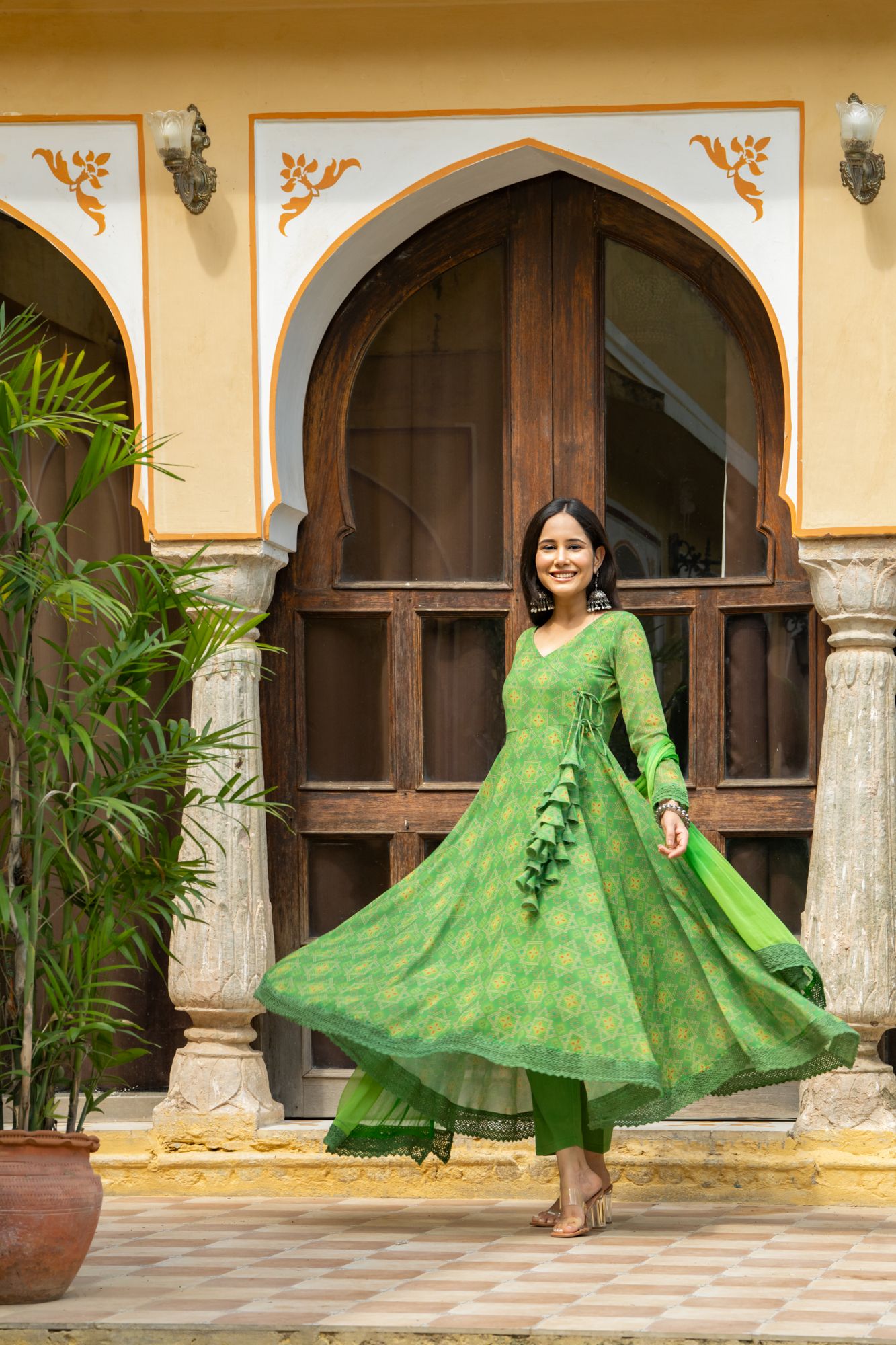 GREEN GEORGETTE BANDHEJ SUIT SET