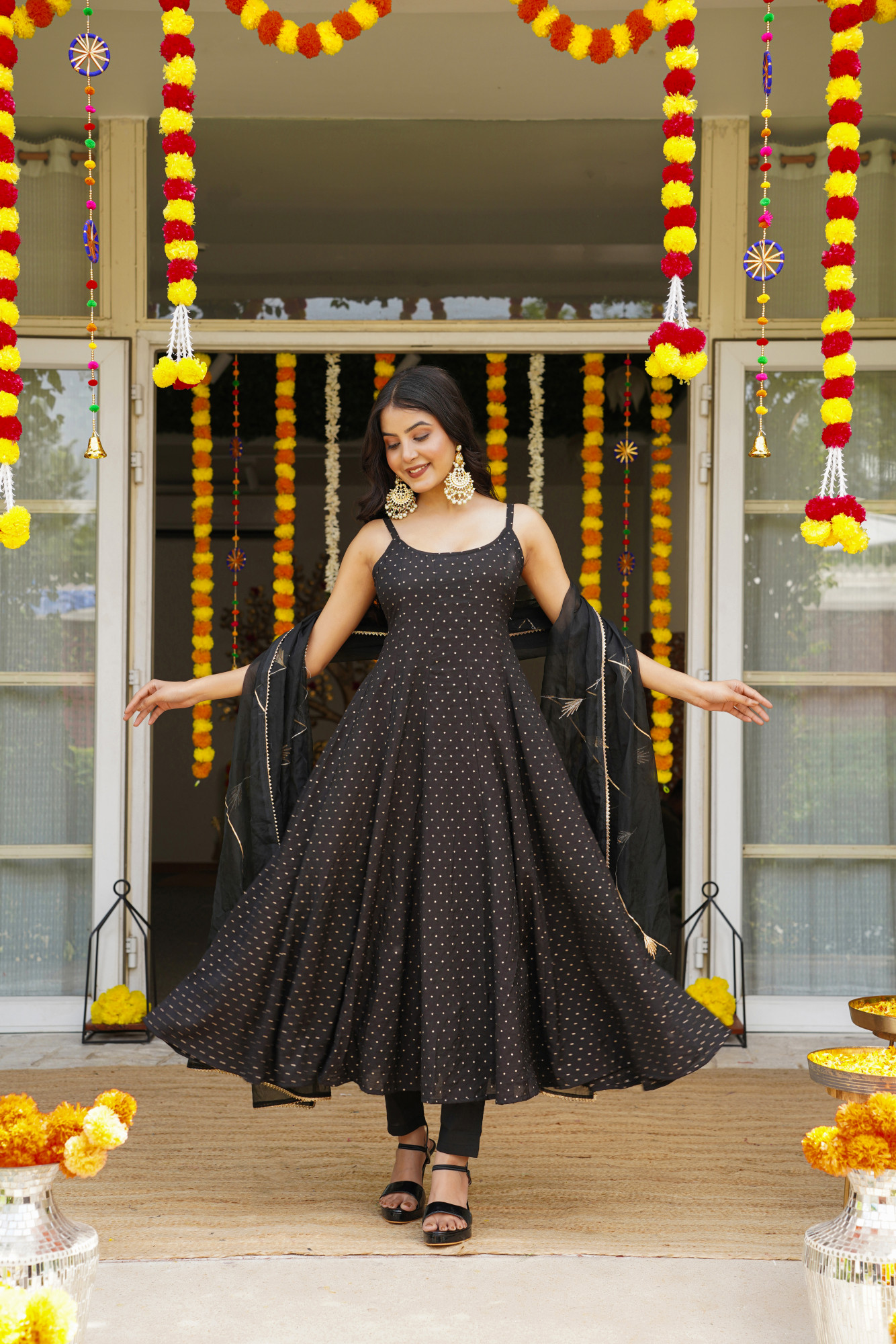 BLACK GRACE ANARKALI SET